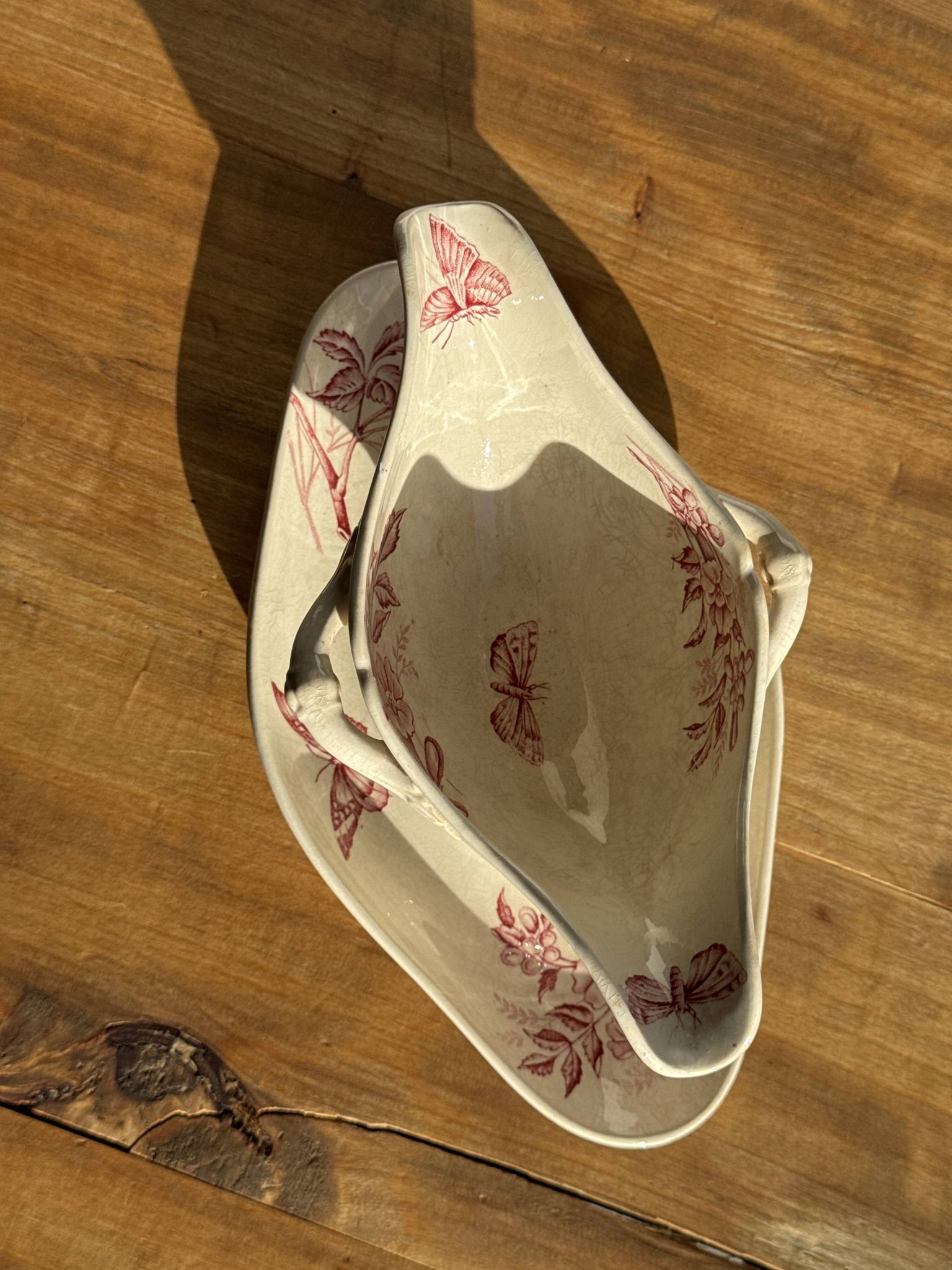 Saucier ancienne en faïence rose de Badonviller modèle Jasmin