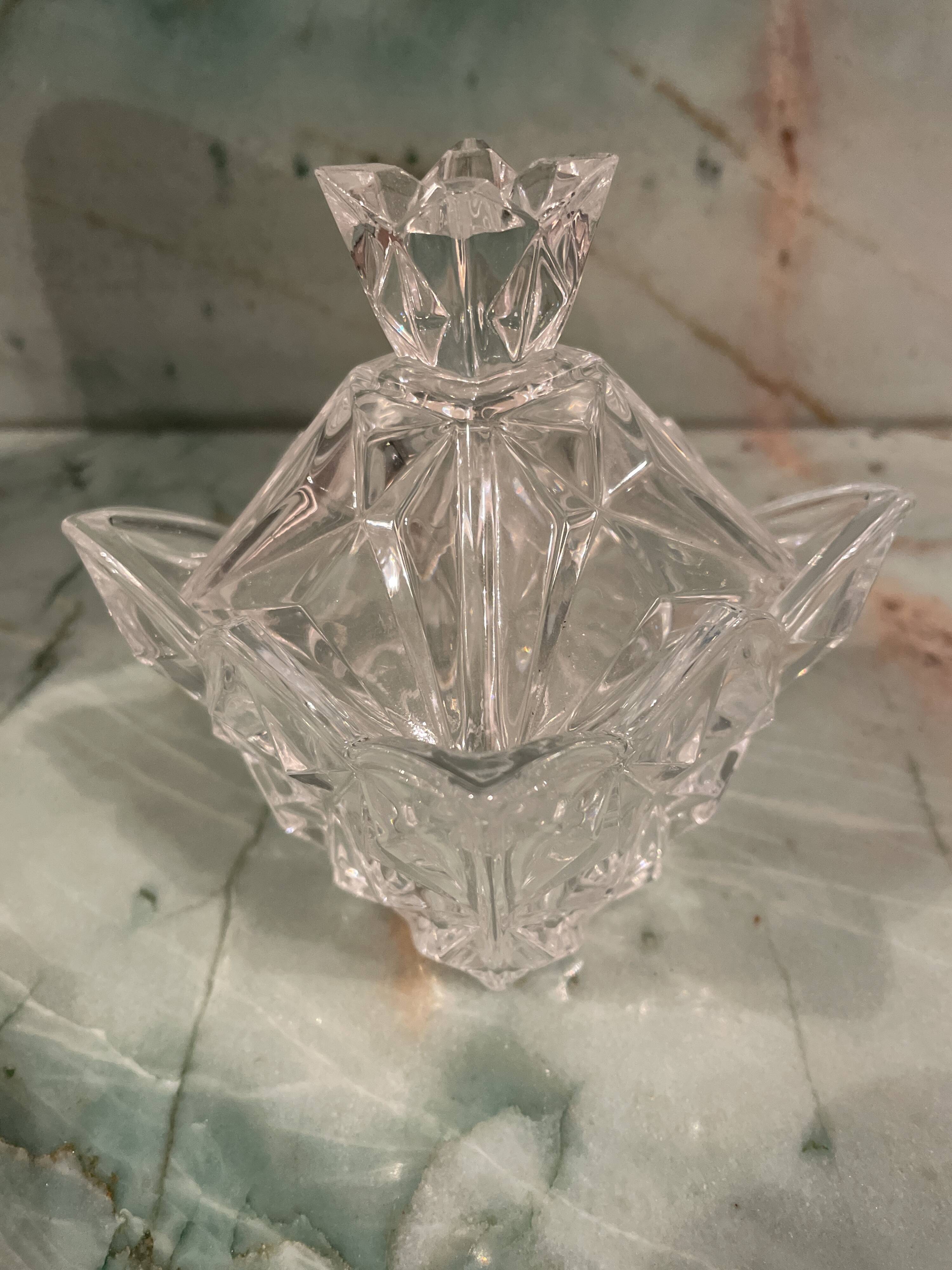 Glass sugar bowl from Guili