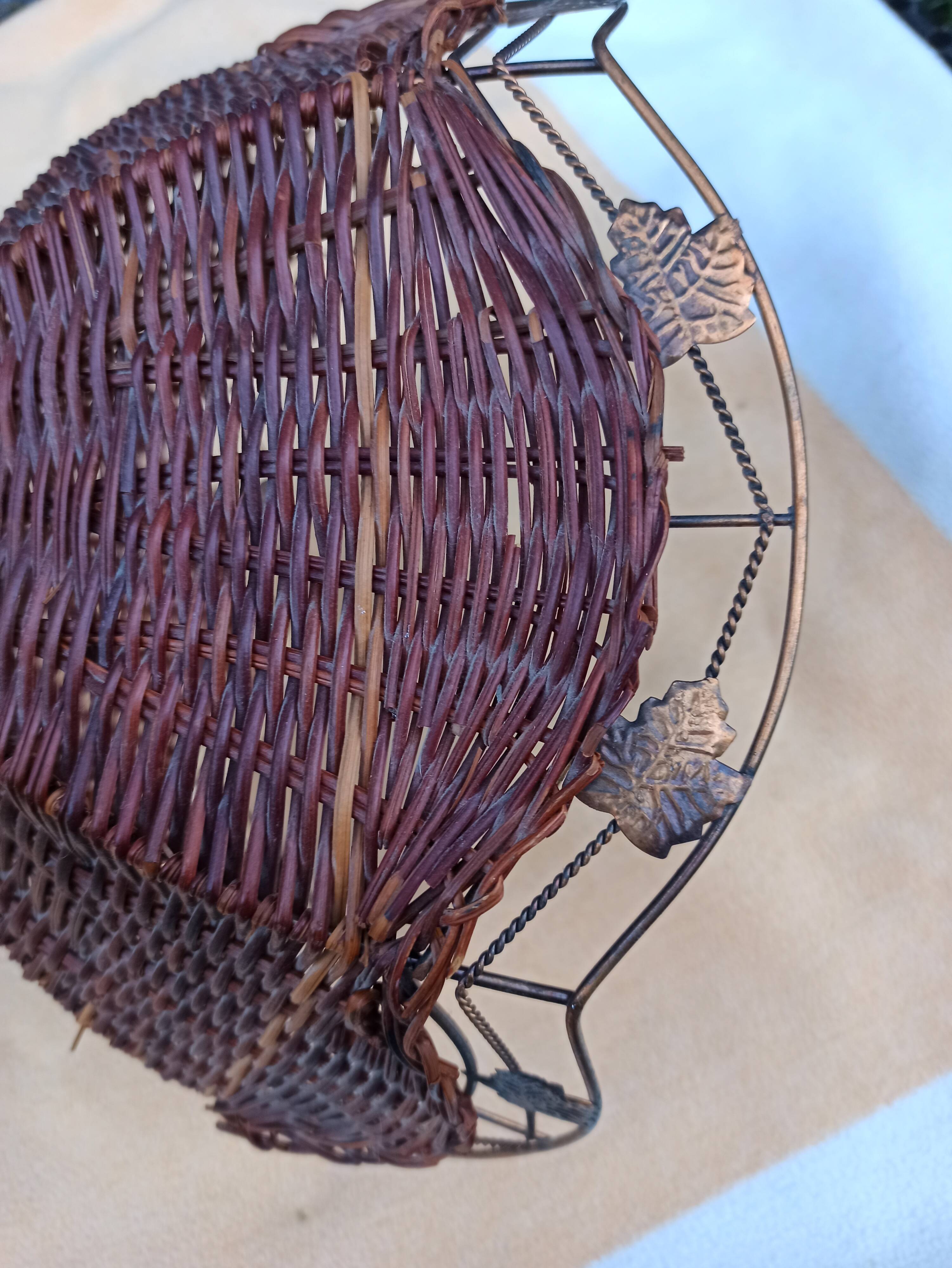 Lampshade suspension rattan wicker iron