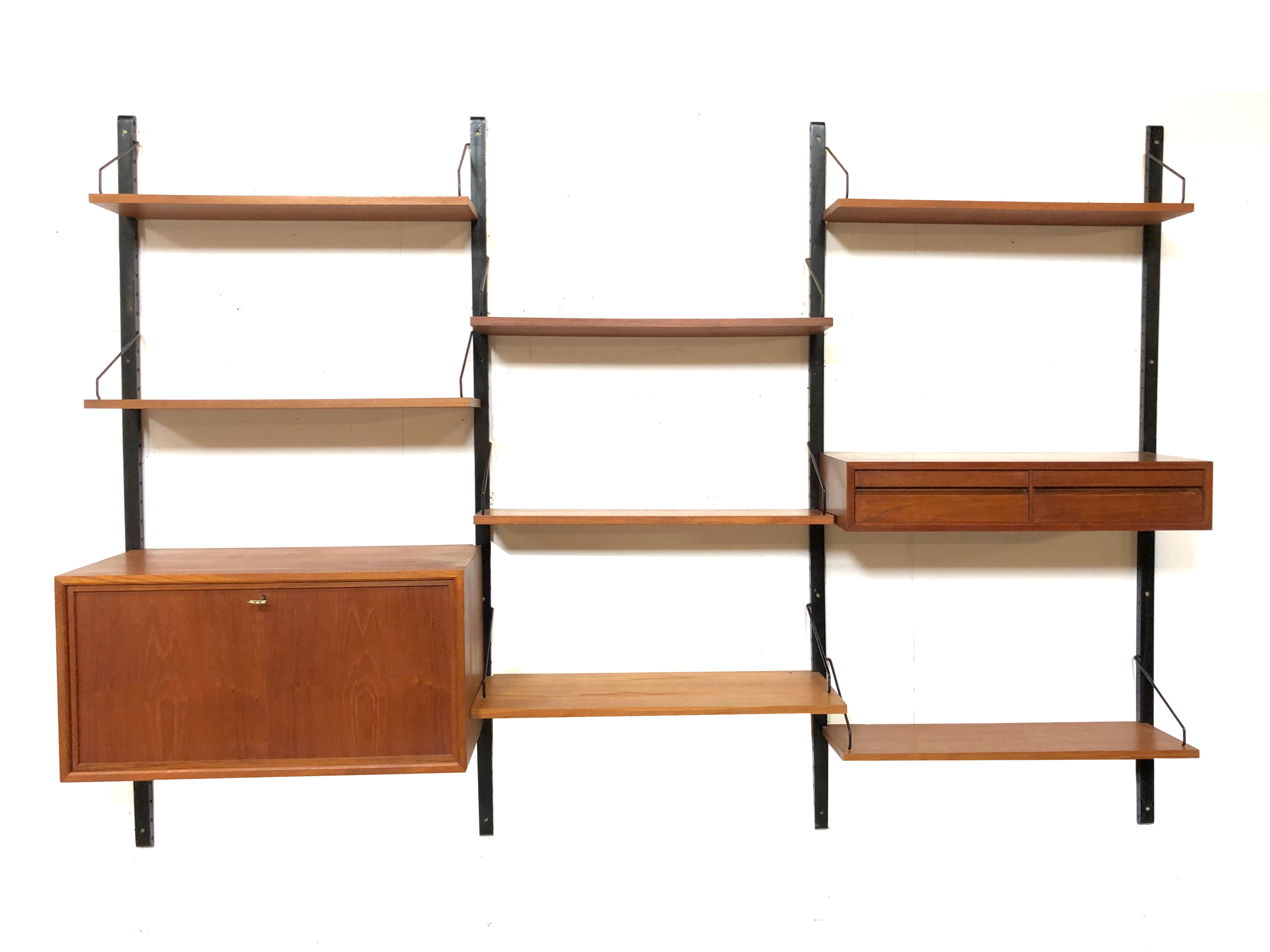 Vintage Poul Cadovius Royal System Wall Console