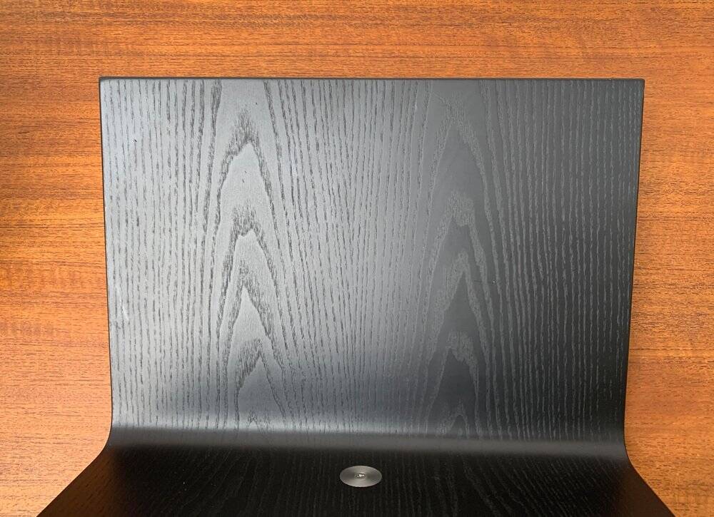 Minimalist postmodern coat rack Mensolo by Schönbuch, Germany, 1990s.