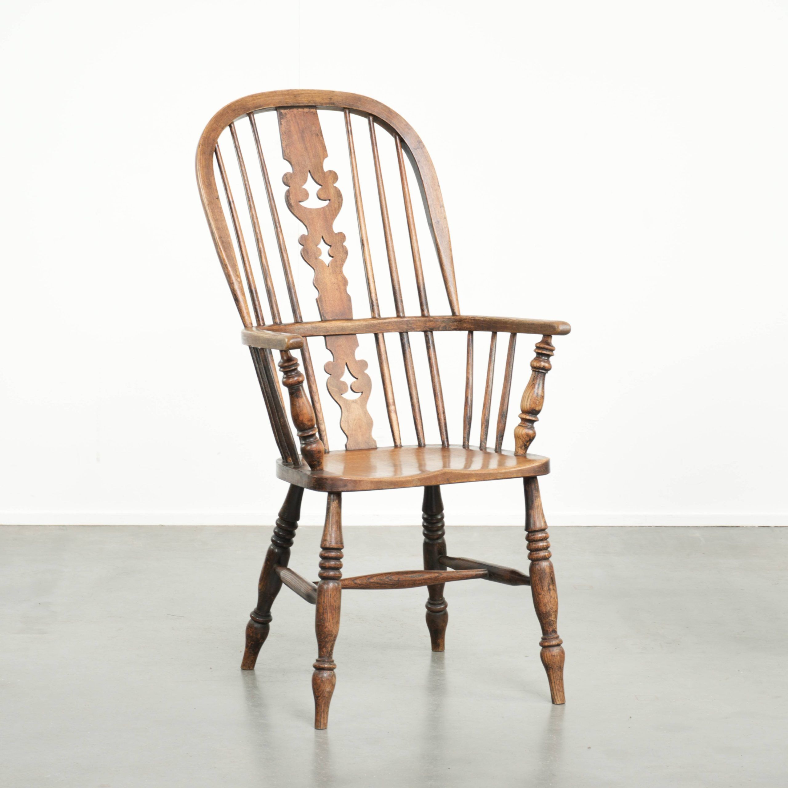 Chaise à épingles anglaise antique, chaise Windsor du début du 19e siècle.