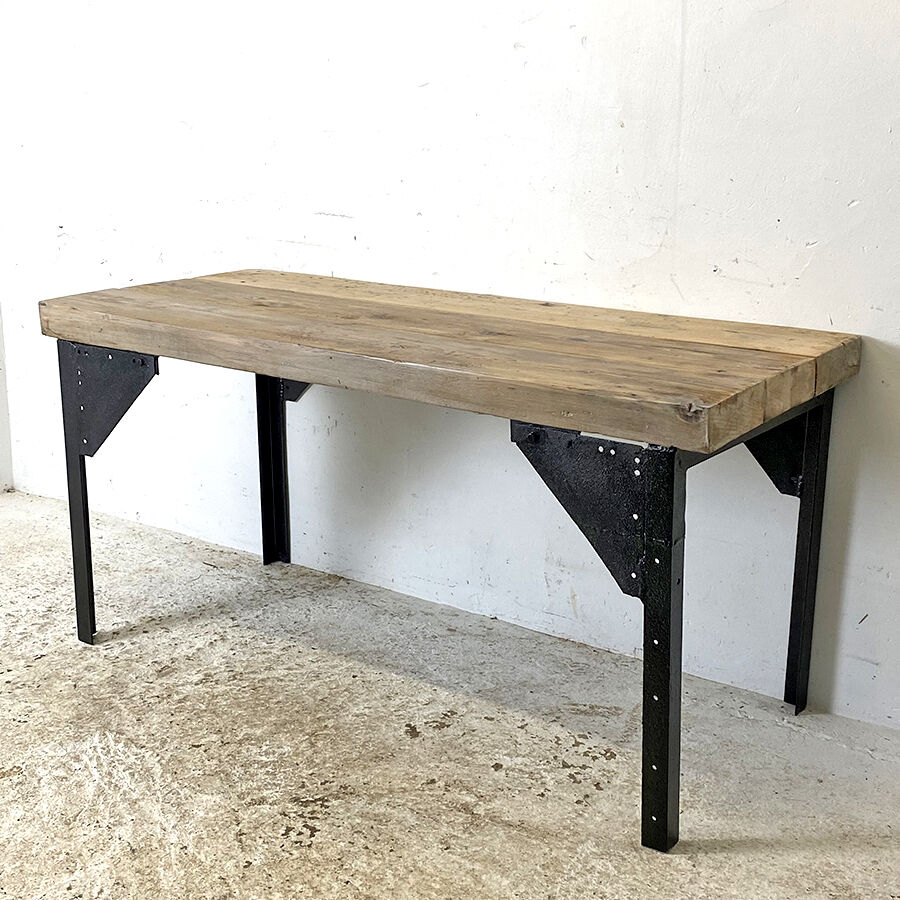 Industrial workbench