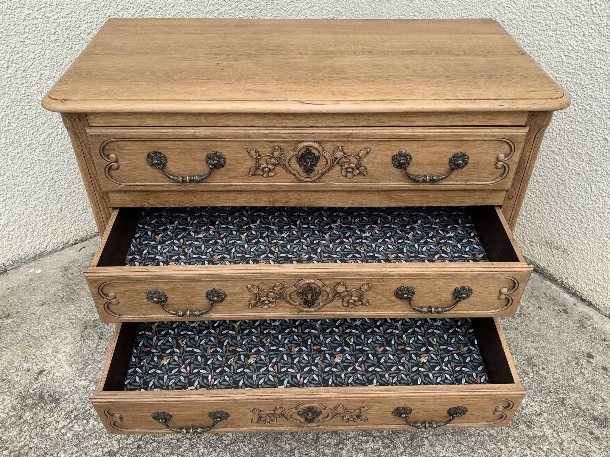 Louis XV style chest of drawers, solid raw oak, 1920.