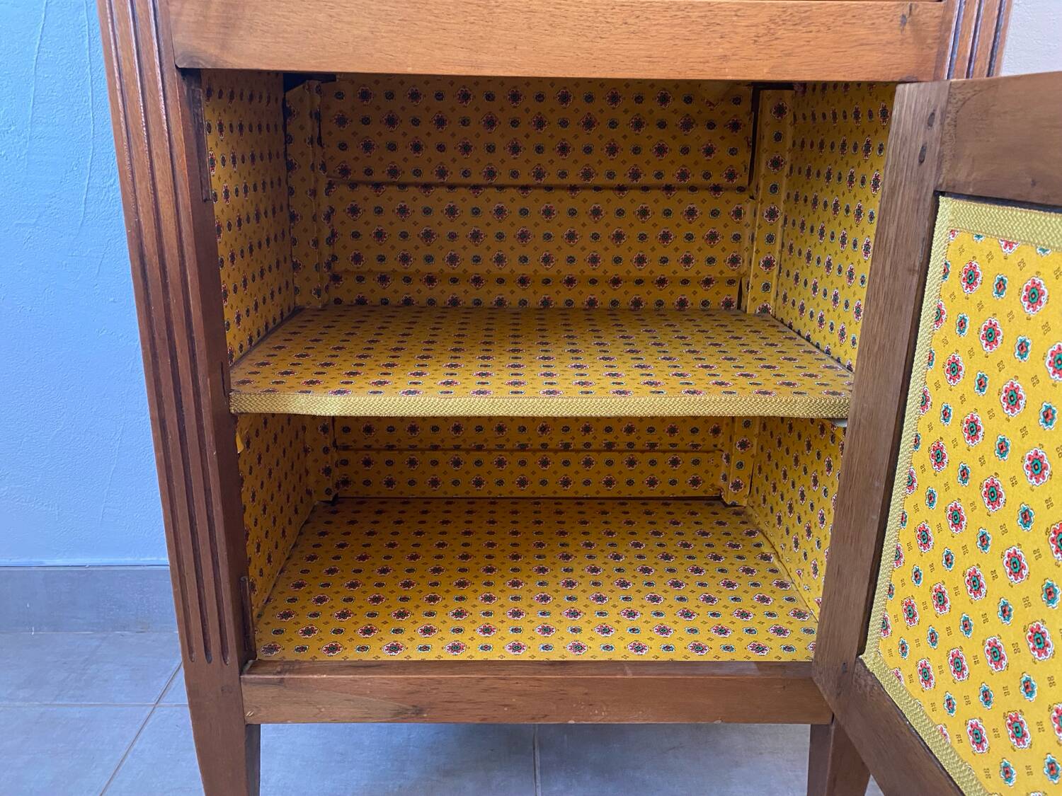 Beautiful vintage art deco jam jar