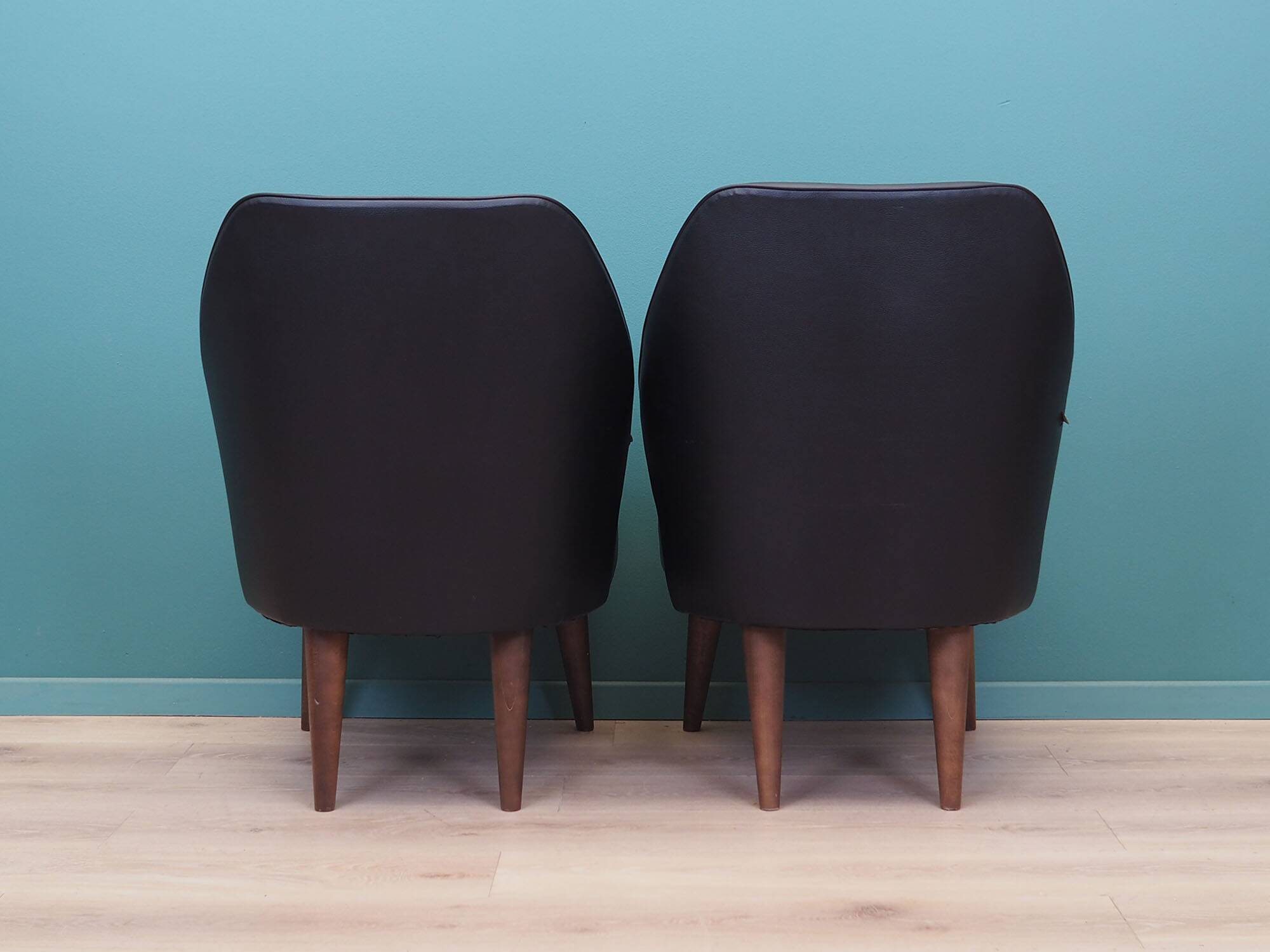 Set of two leather armchairs, Danish design, 90s, made in Denmark