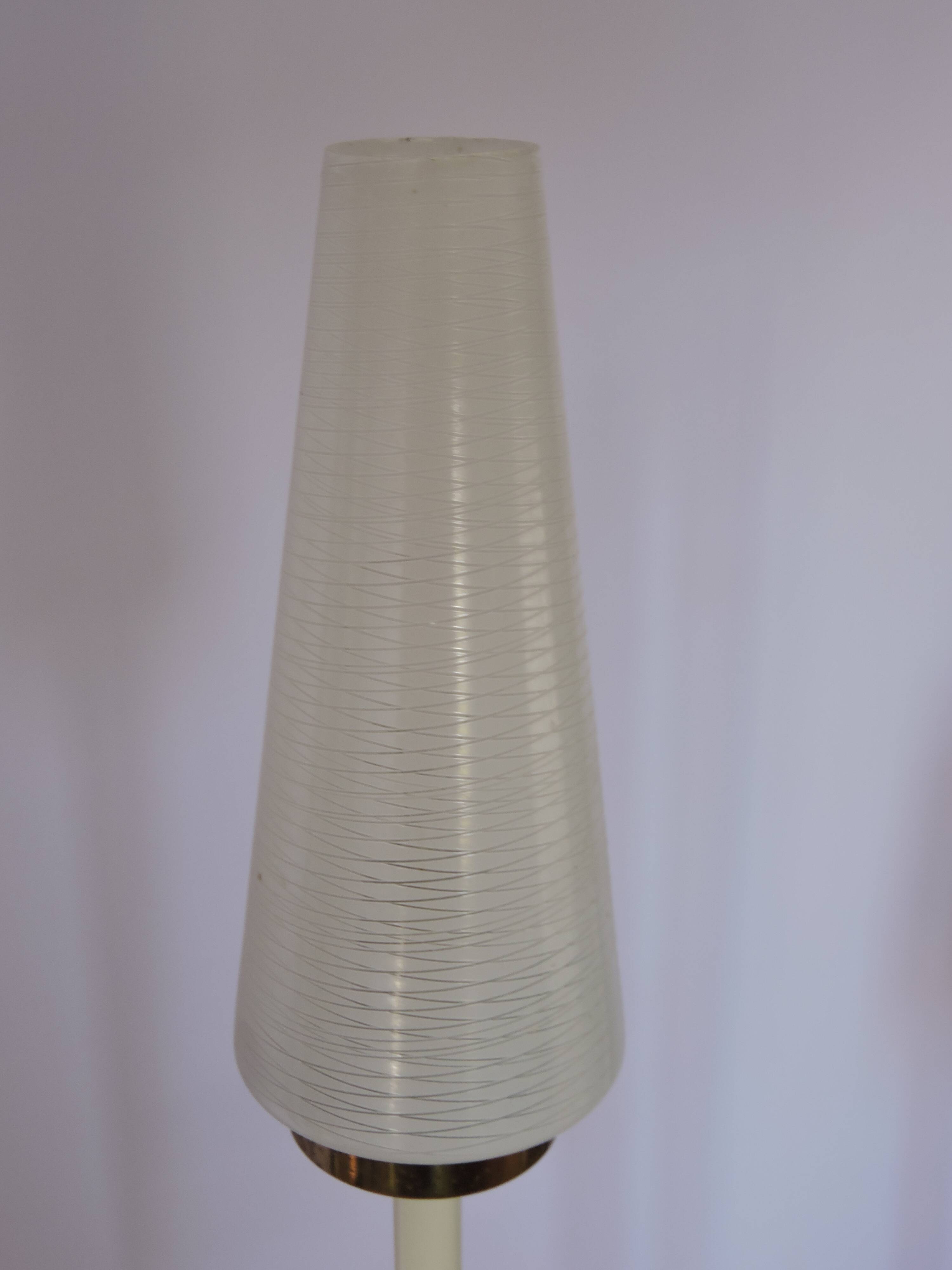 Minimalist arlus floor lamp