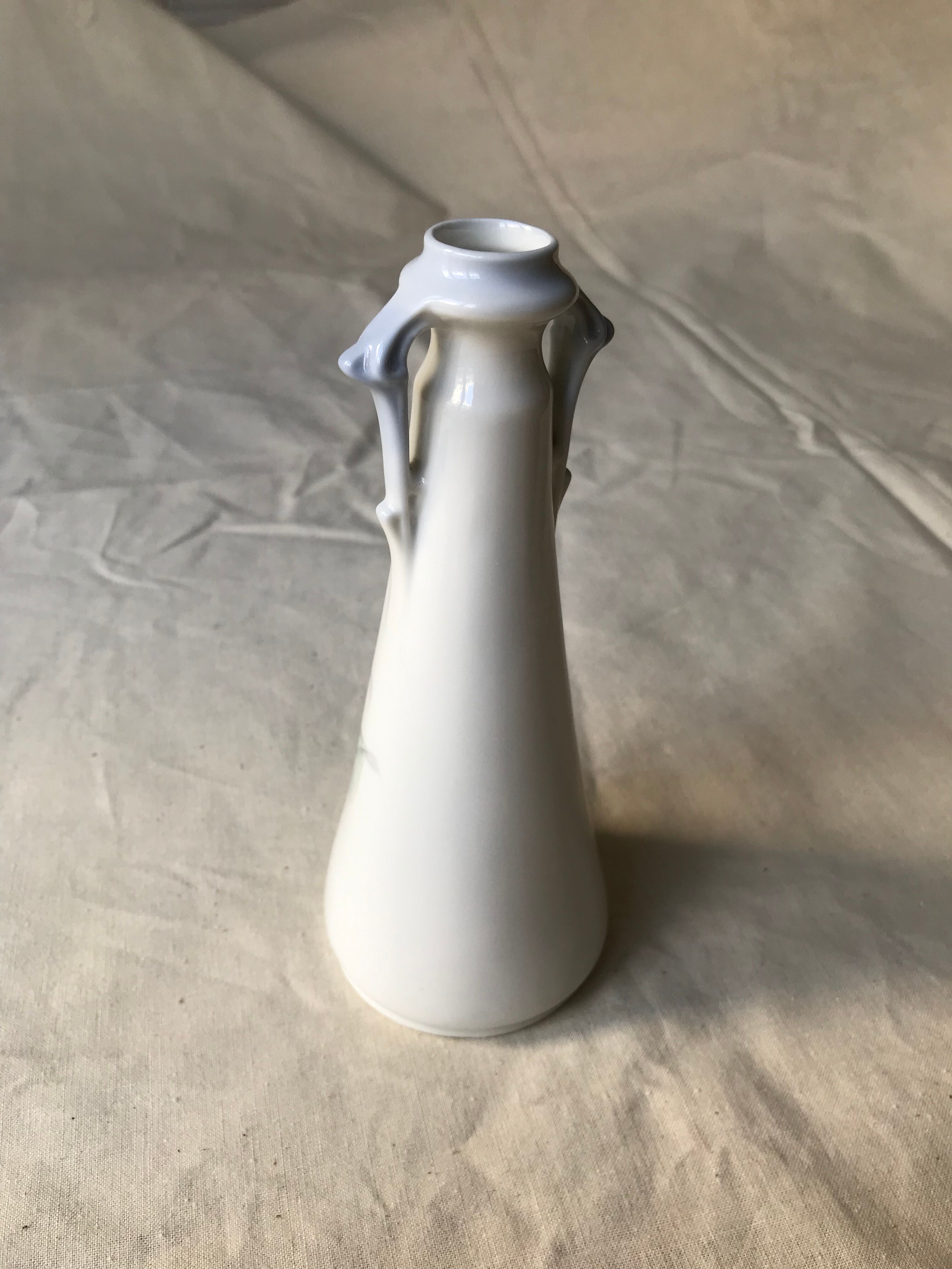 Art Nouveau vase with lila decoration, Galluba & Hofmann