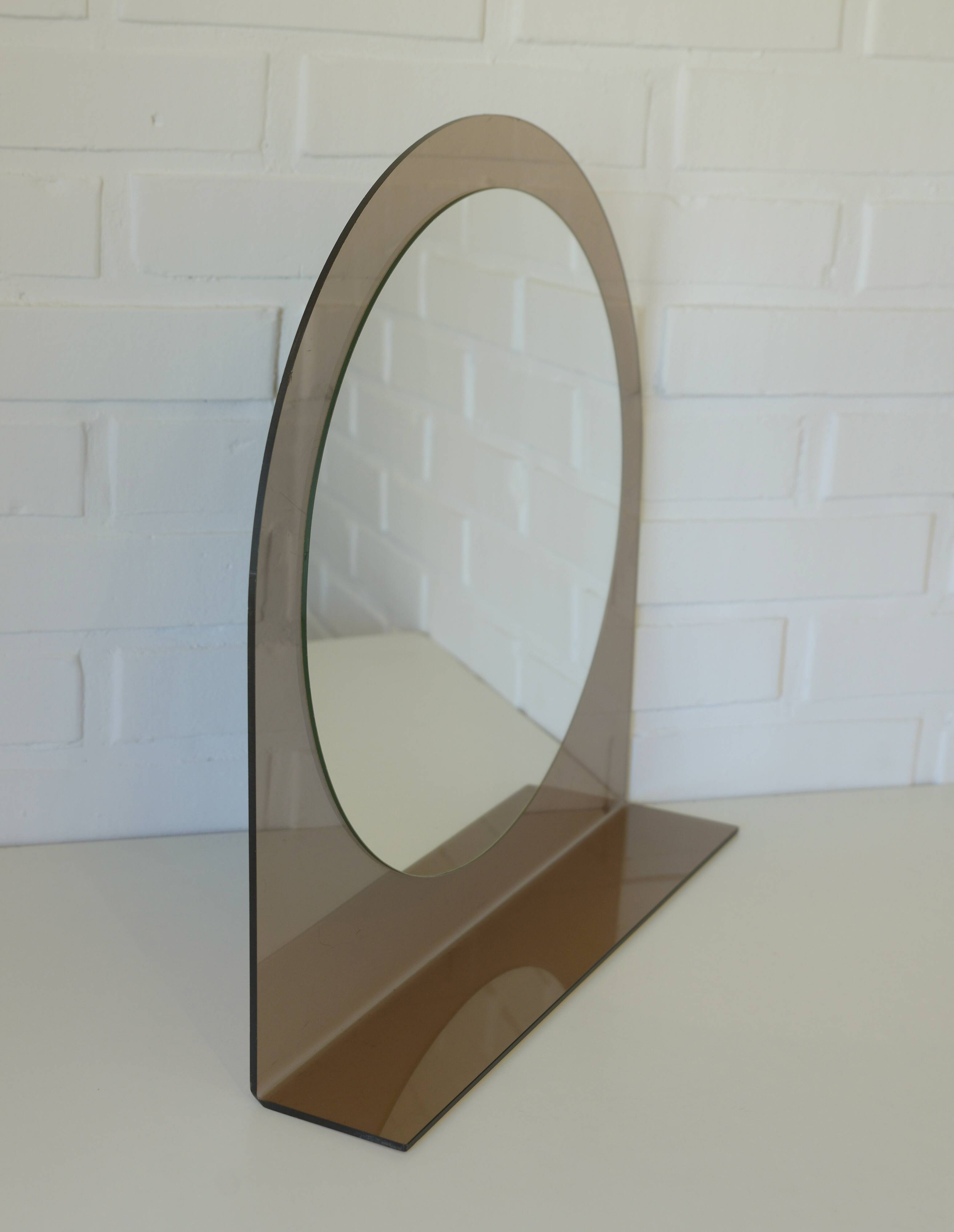 Miroir de courtoisie avec étagère, miroir mural vintage en plastique fumé de style Space Age