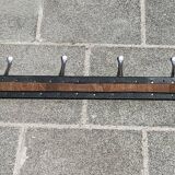 Vintage wall coat rack in wood and black Skai - 6 coat hooks