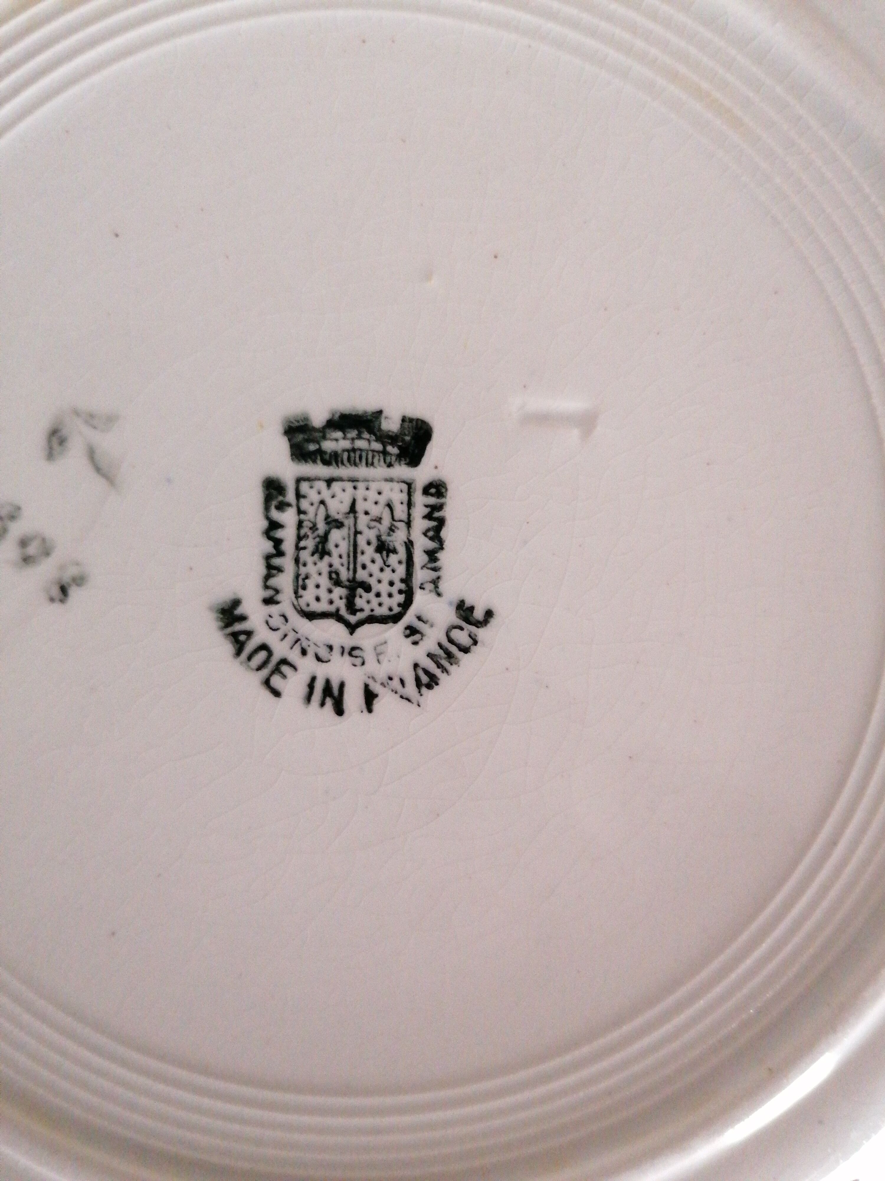 4 plates St Amand