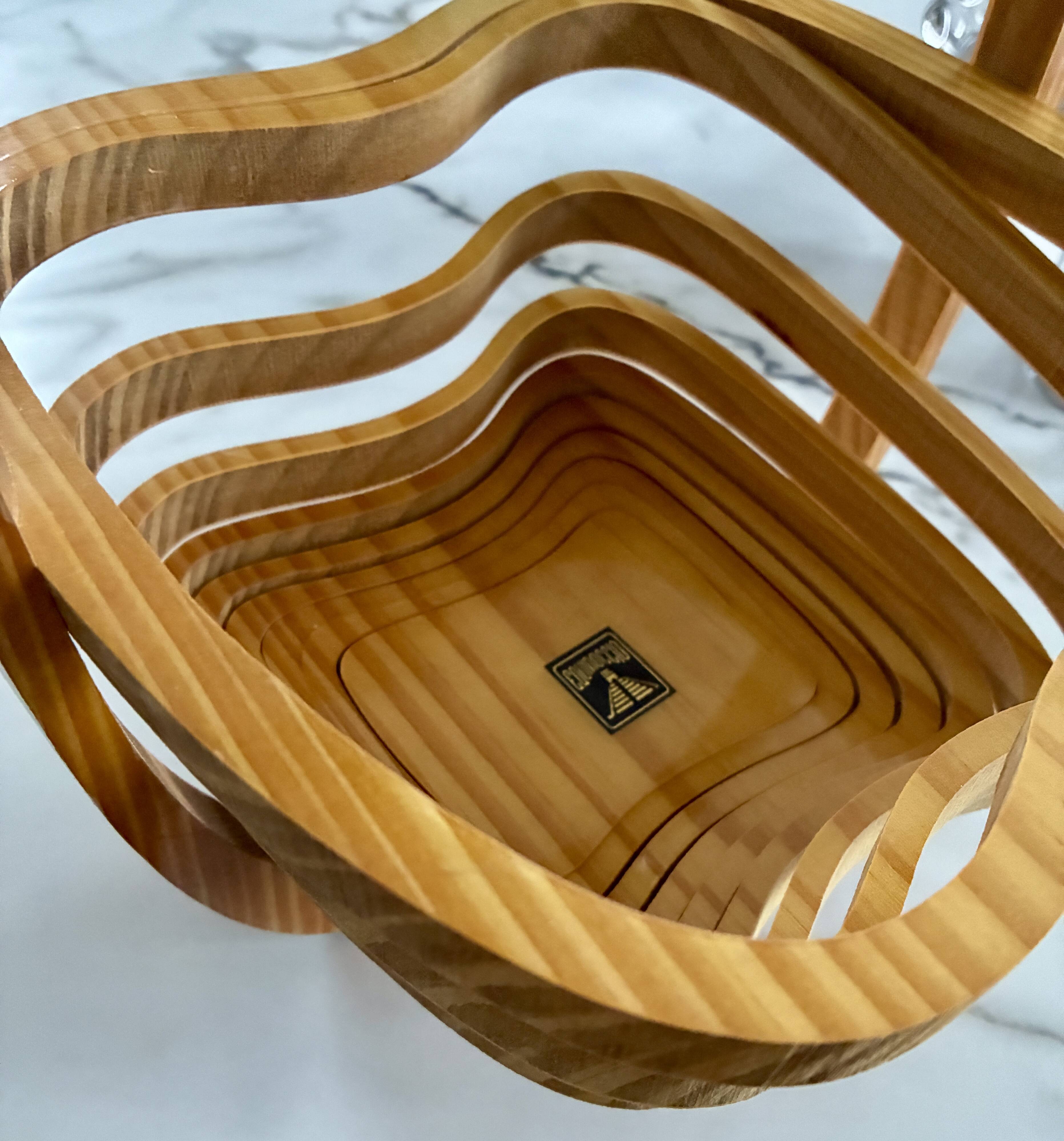 Foldable apple basket Equinoccio