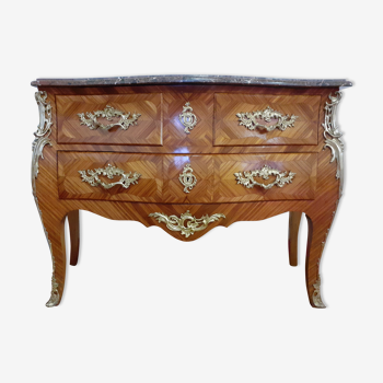 Commode sauteuse style Louis XV