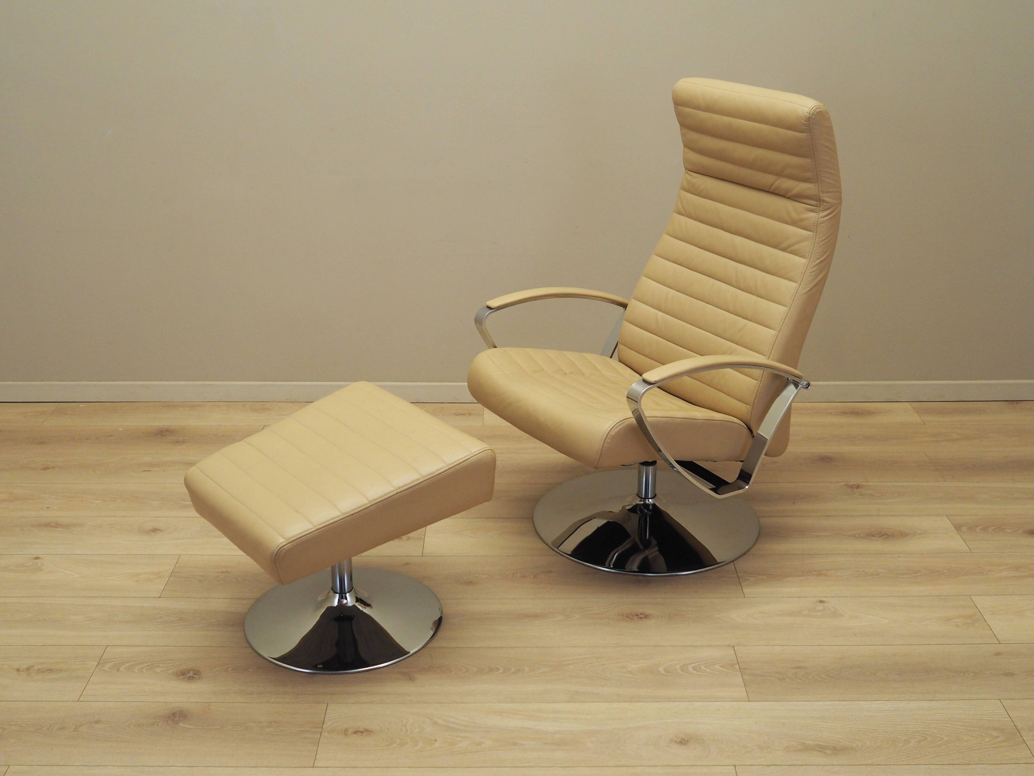 Lounge armchair and footstool set, Danish design, 1970s, manufacture: BoCon