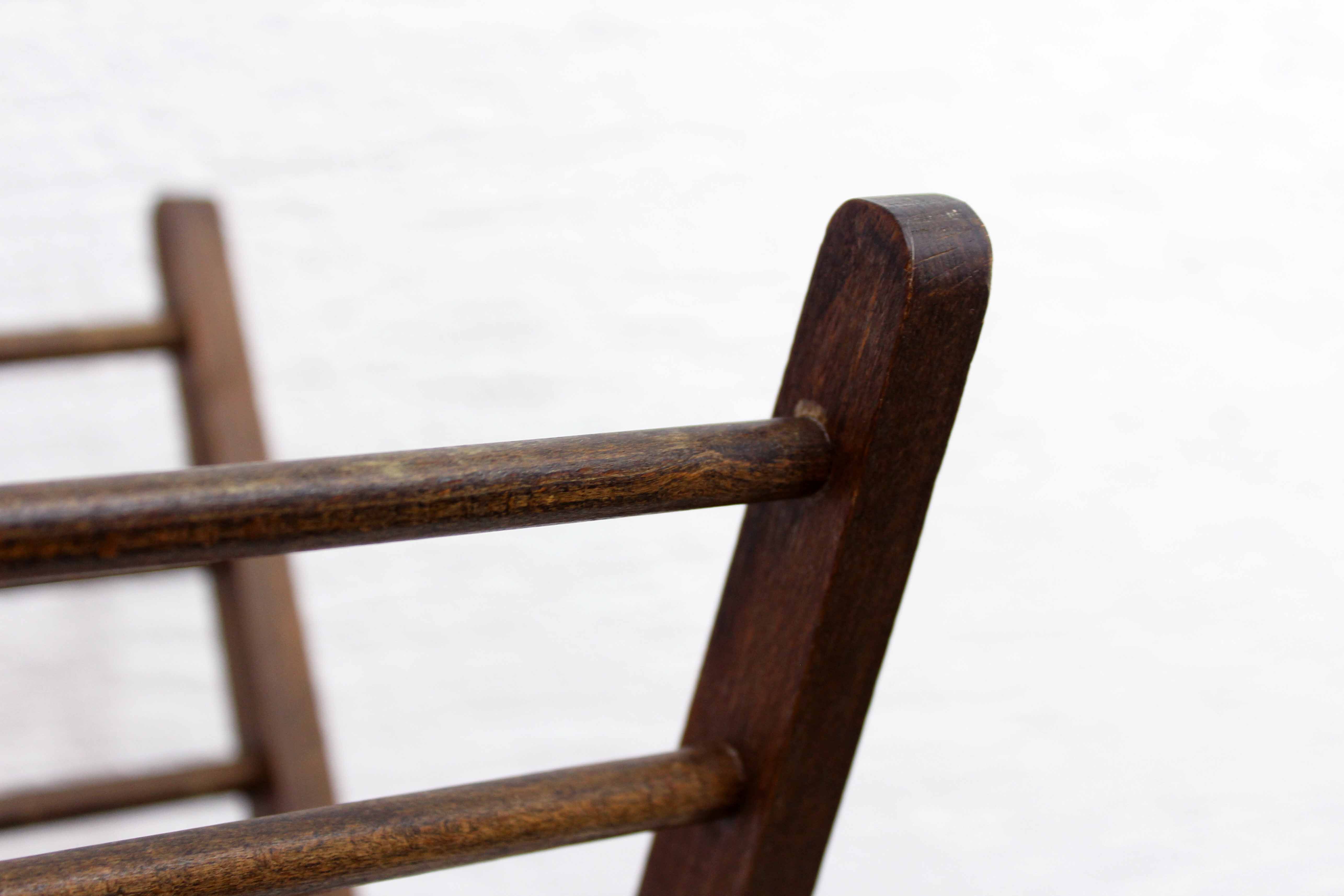 Braakman foldable magazine door 1950