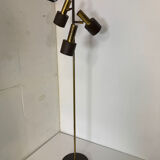 Lampadaire vintage moderniste marron et laiton à 3 spots, années 1960