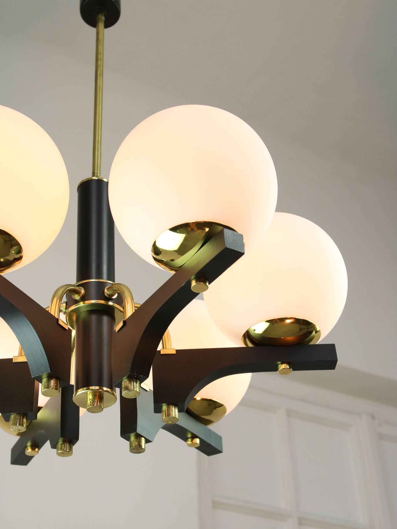 Mid-Century Modern Italian Brass and Opaline Chandelier