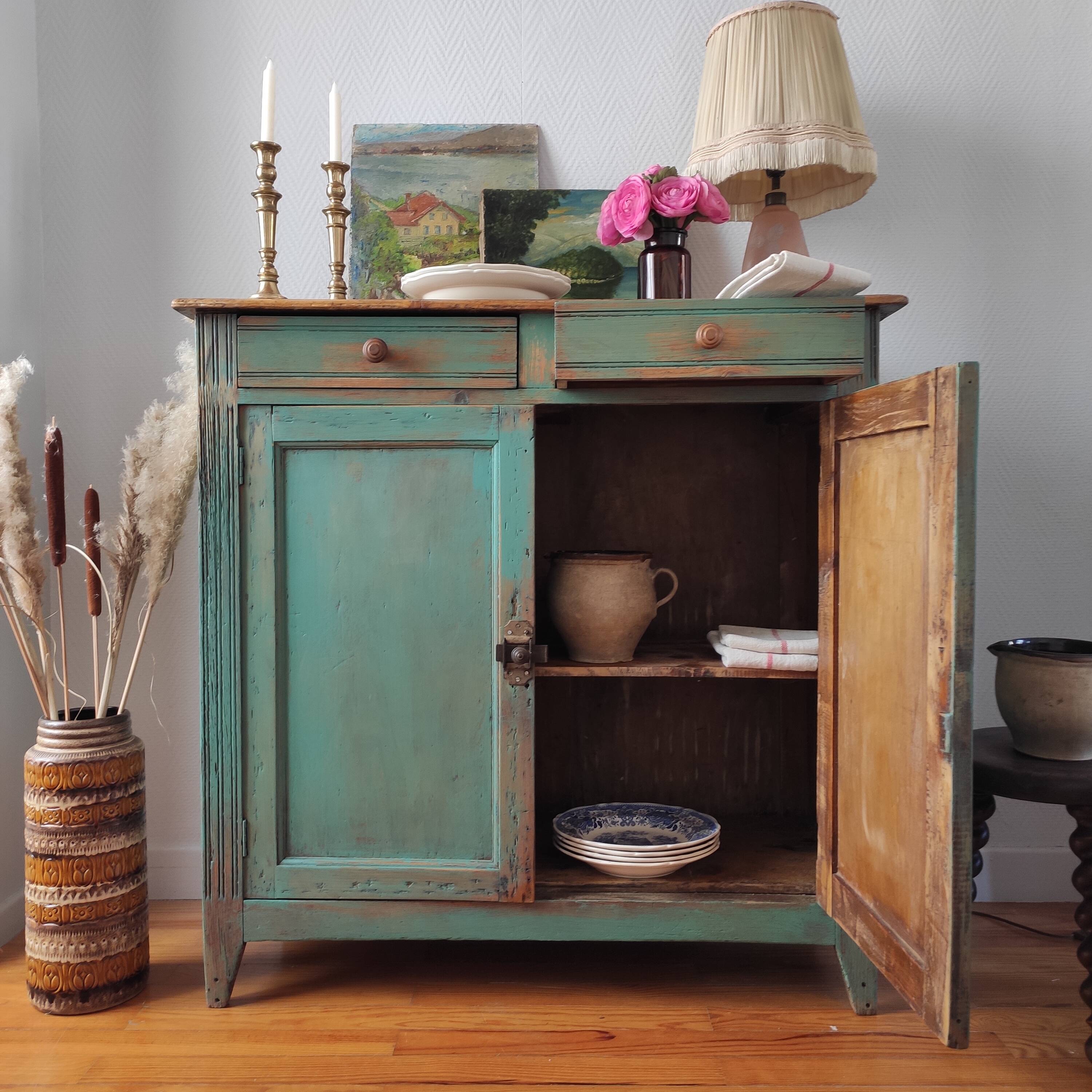 Parisian kitchen sideboard