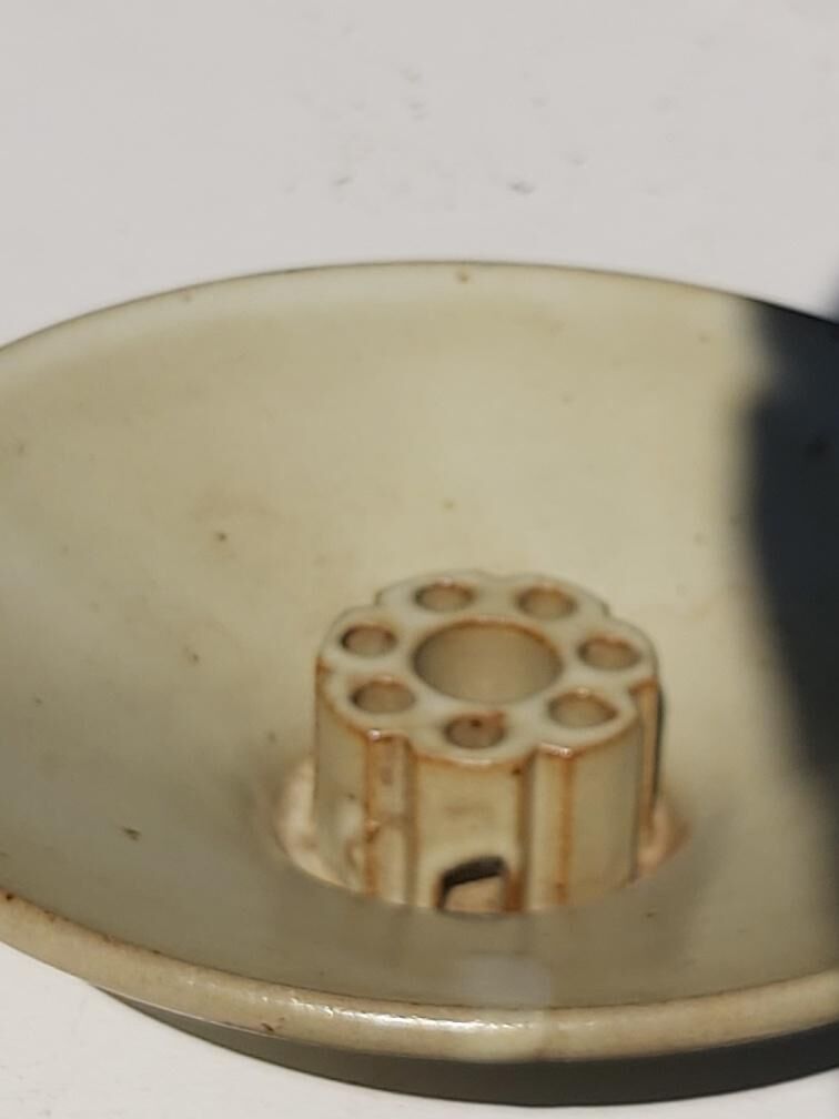 Taizé flower picket cut in sandstone