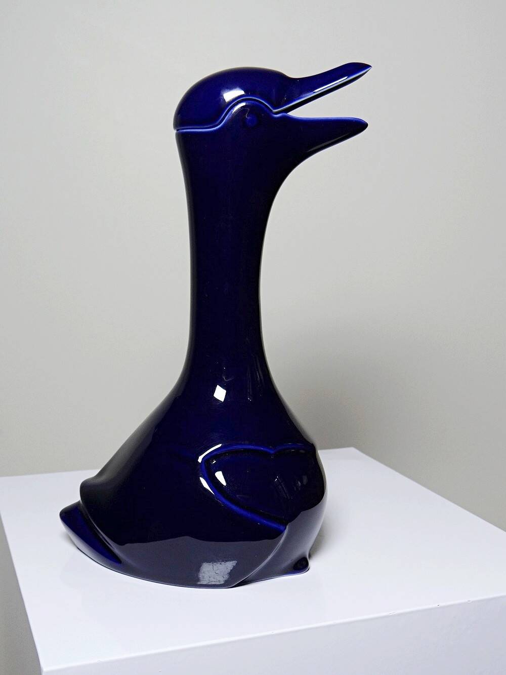 Fine white Limoges porcelain carafe, modeled after Sandoz Haviland