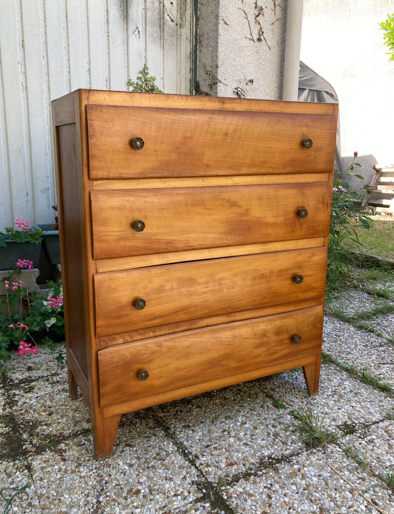 Vintage chest of drawers