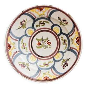 Plat en faience de Manises Espagne