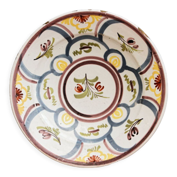 Plat en faience de Manises Espagne