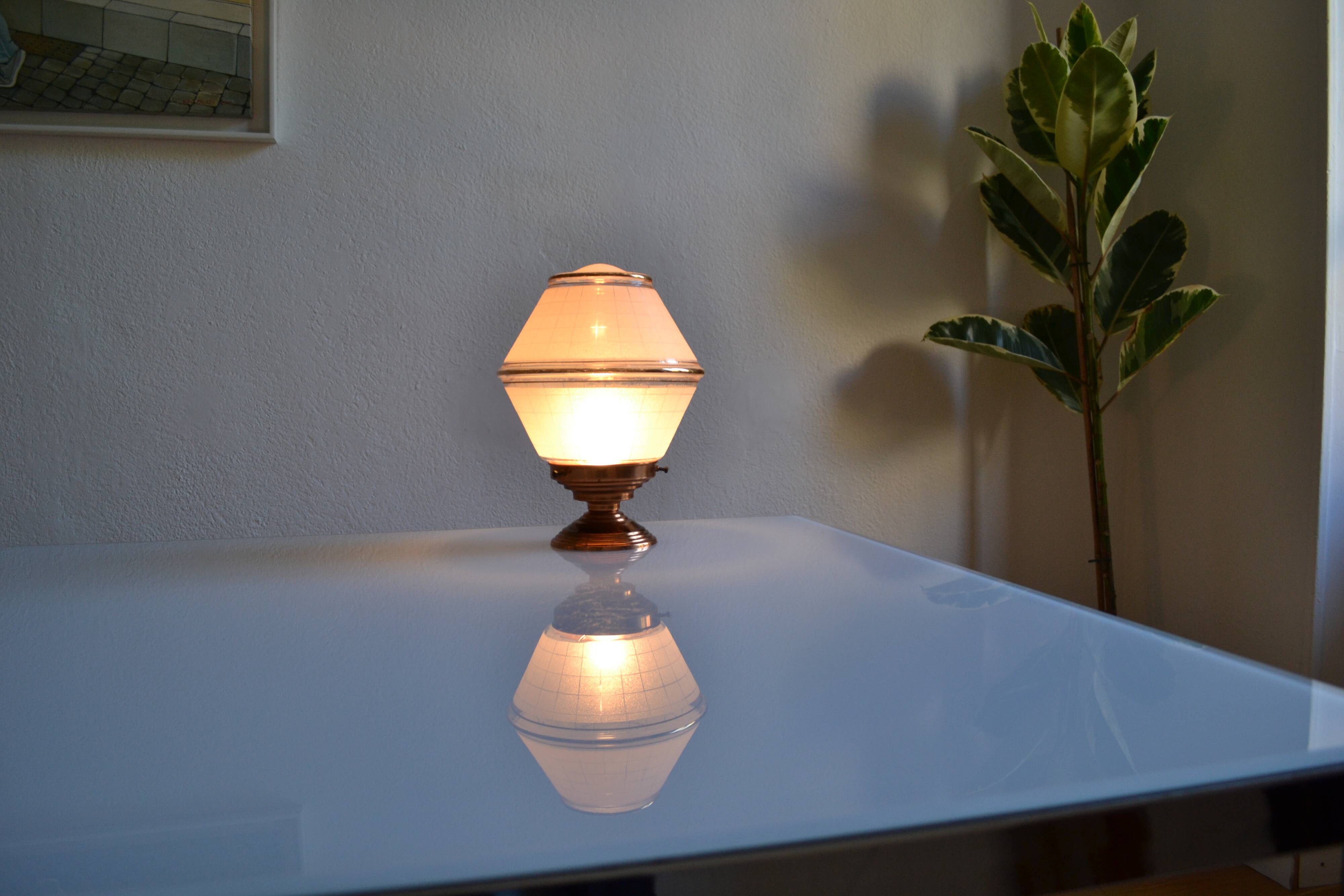 Art Deco table lamp with granite glass globe