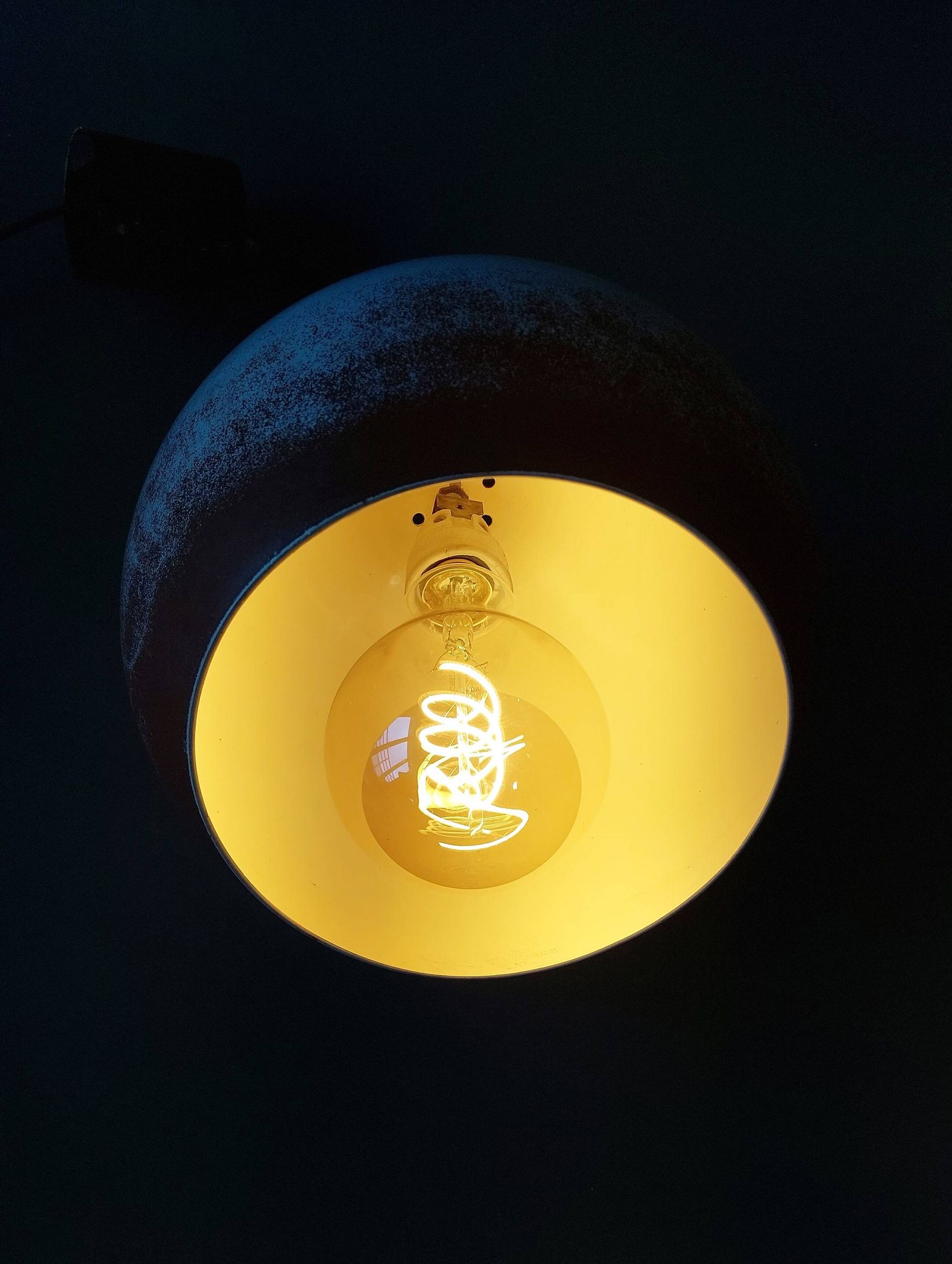 Raak pendant lamp 1960/70 in white and red metal.