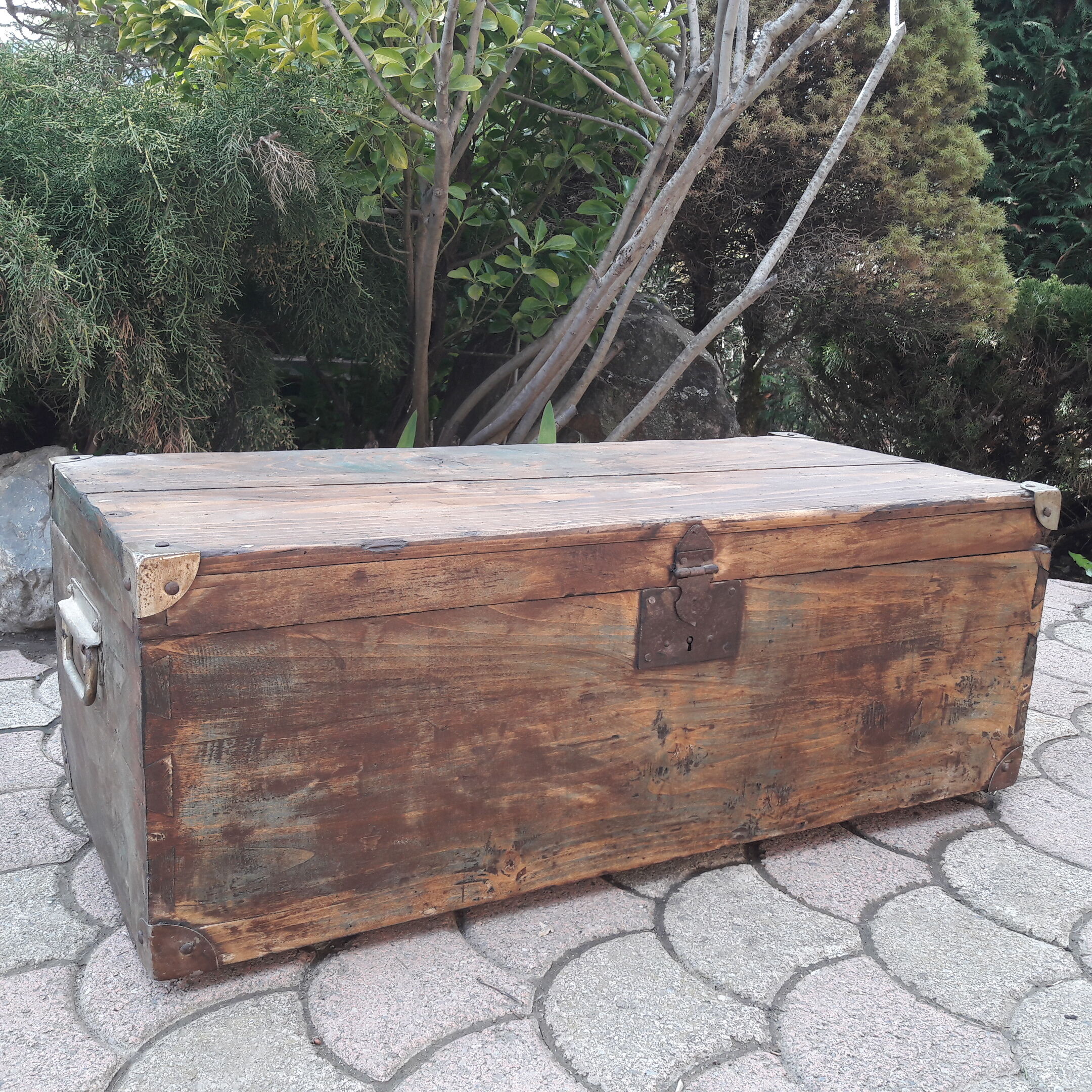 Wooden trunk