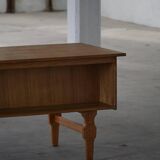 Free-standing oak desk, Mid-century modern Danish, Henning Kjærnulf, 1950s