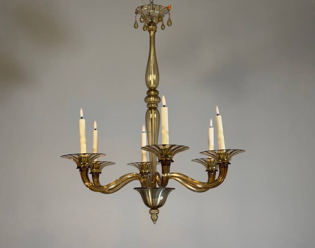 Venetian chandelier in gilded Murano glass by Venini circa 1920, 6 light arms.