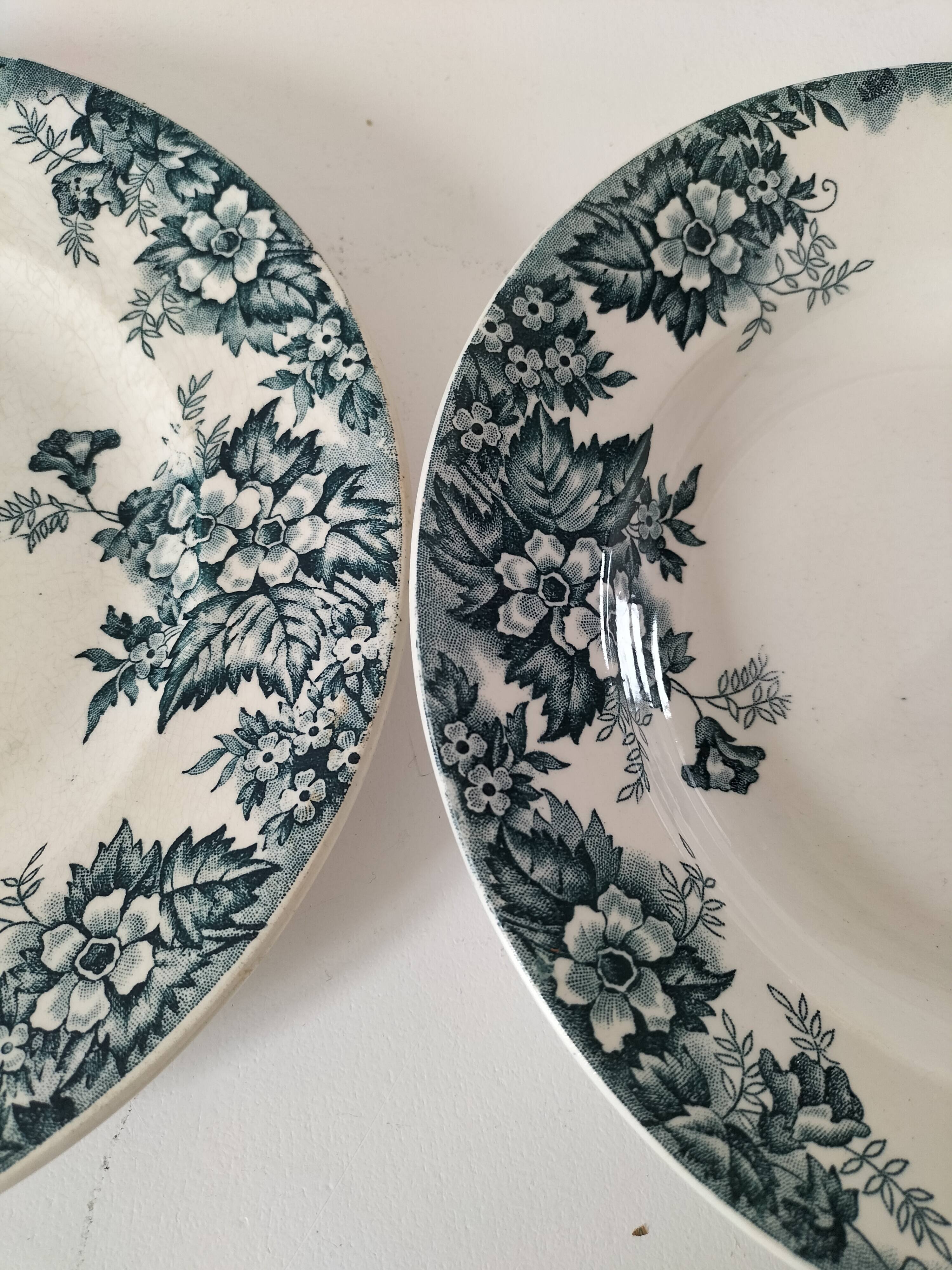 Duo of Moulin des Loups & Hamage plates, Marie-Louise model