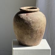 Borneo vase in brown terracotta (1) H35 D23