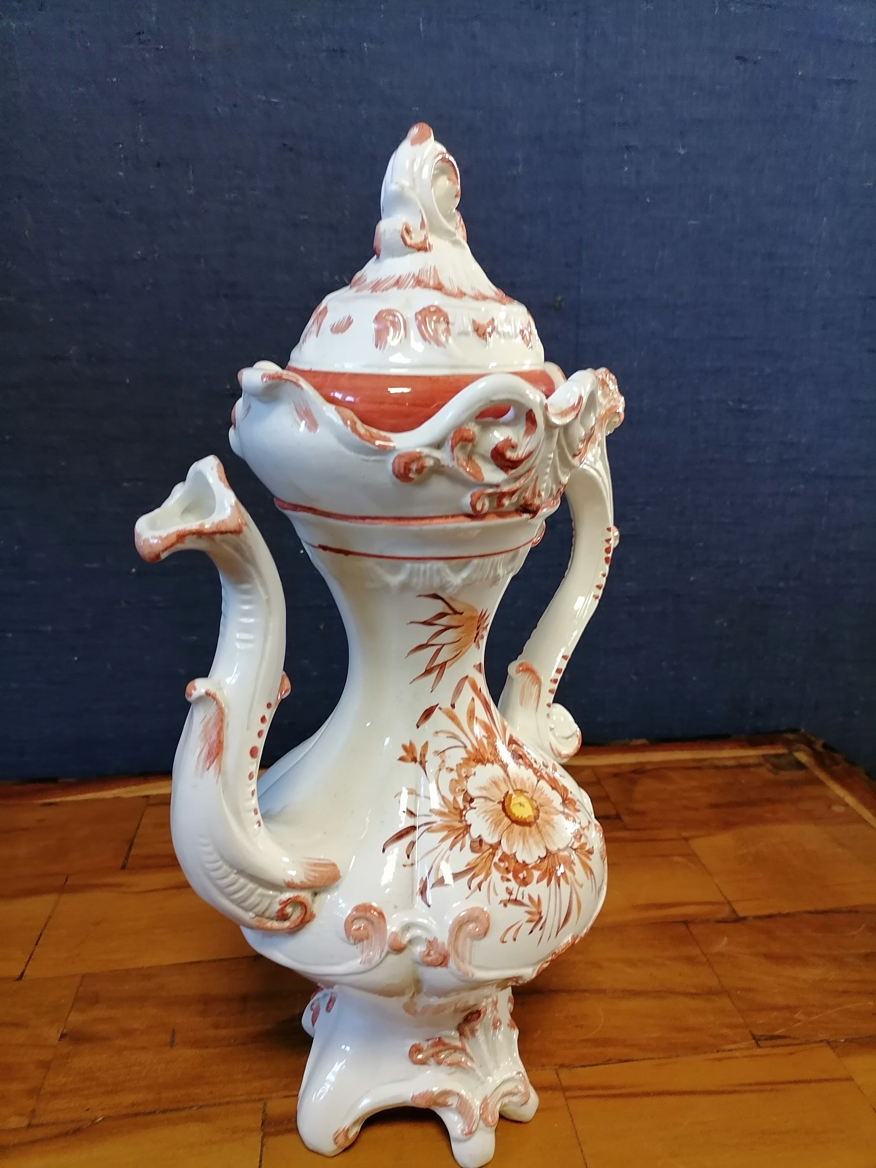 Aiguiere faïence italienne