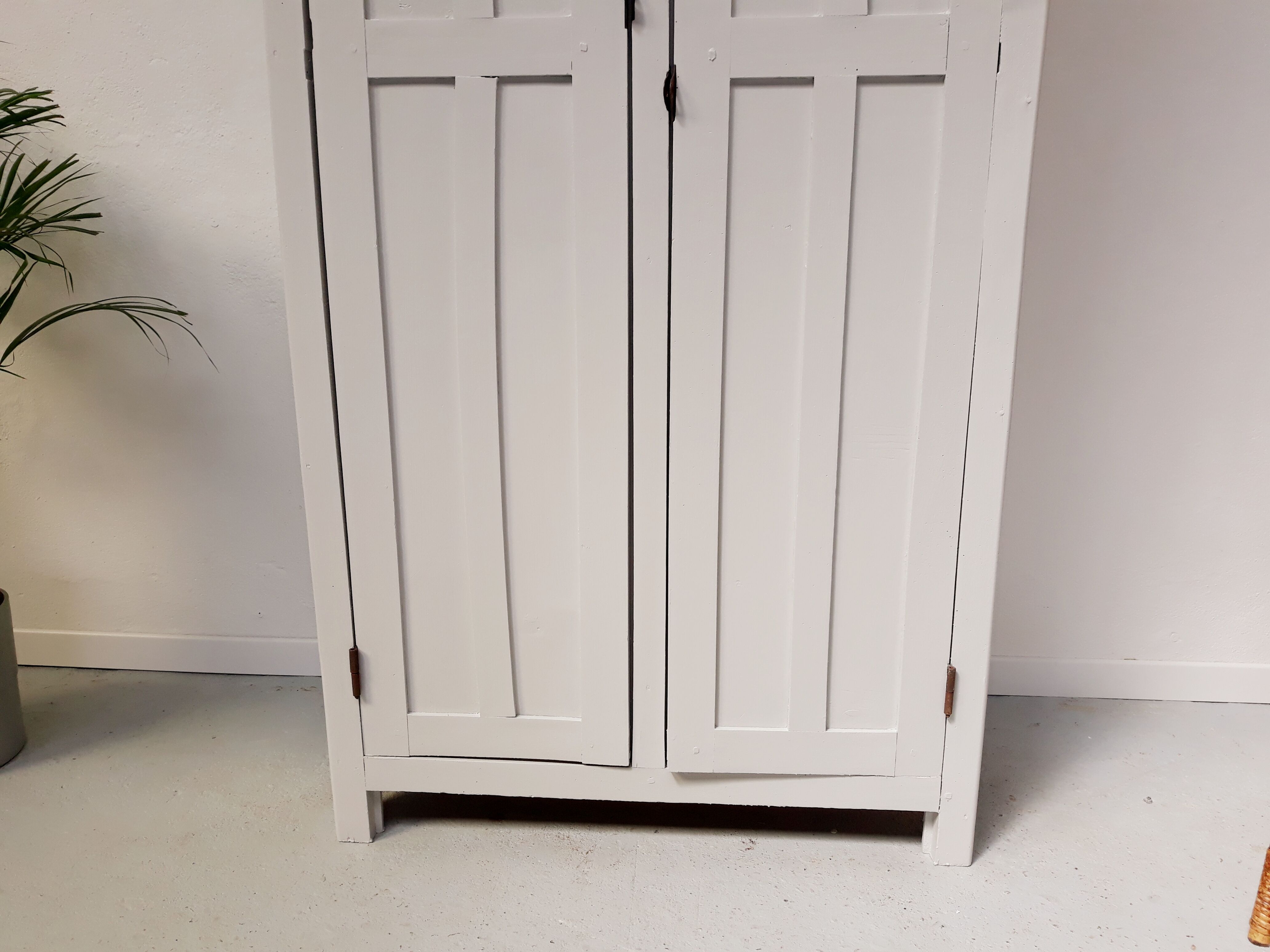 Vintage 1950 Parisian wardrobe