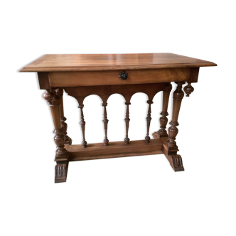 Desk Henri II style