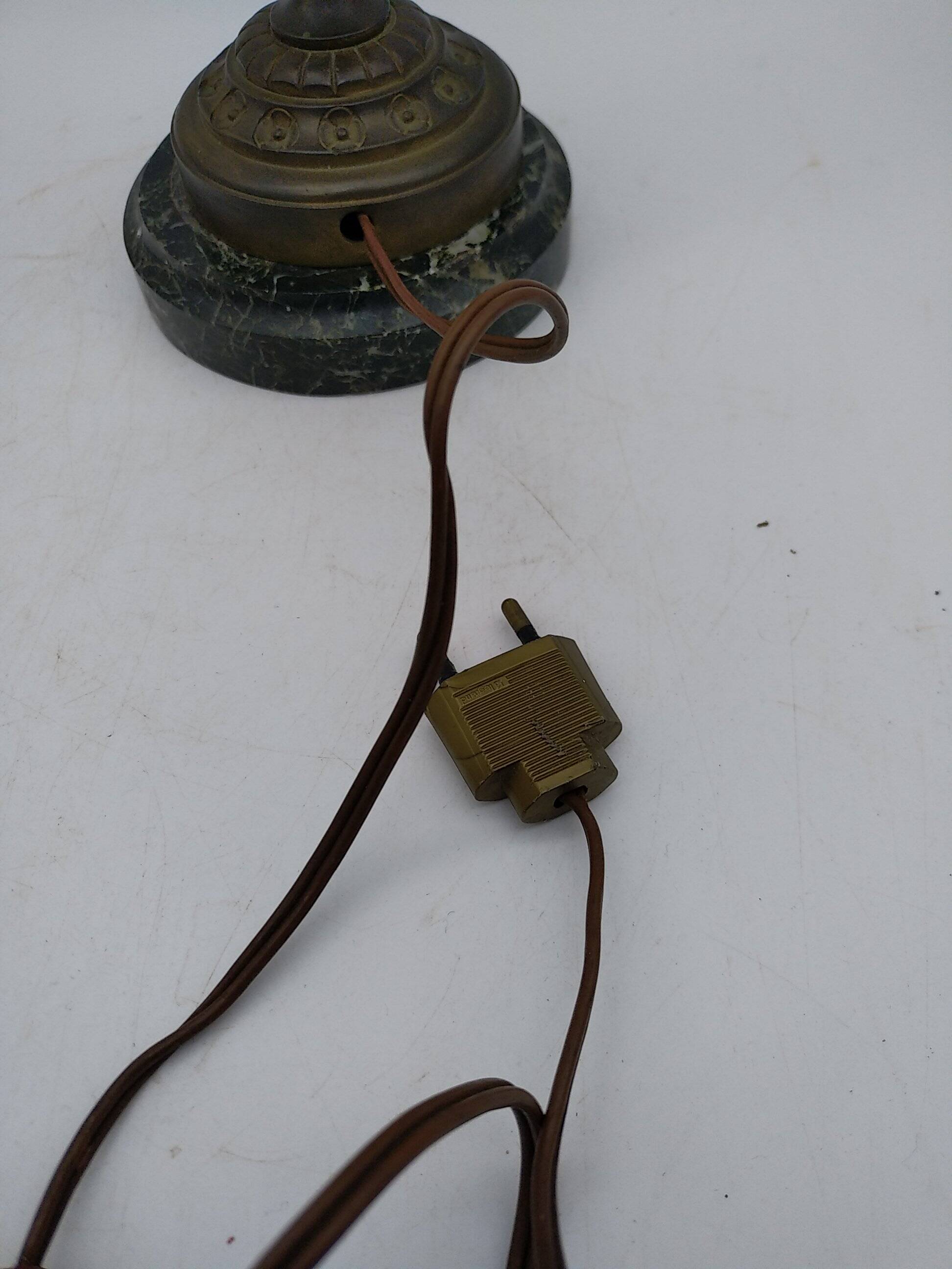 Bronze / brass lamp base, late 19th century.