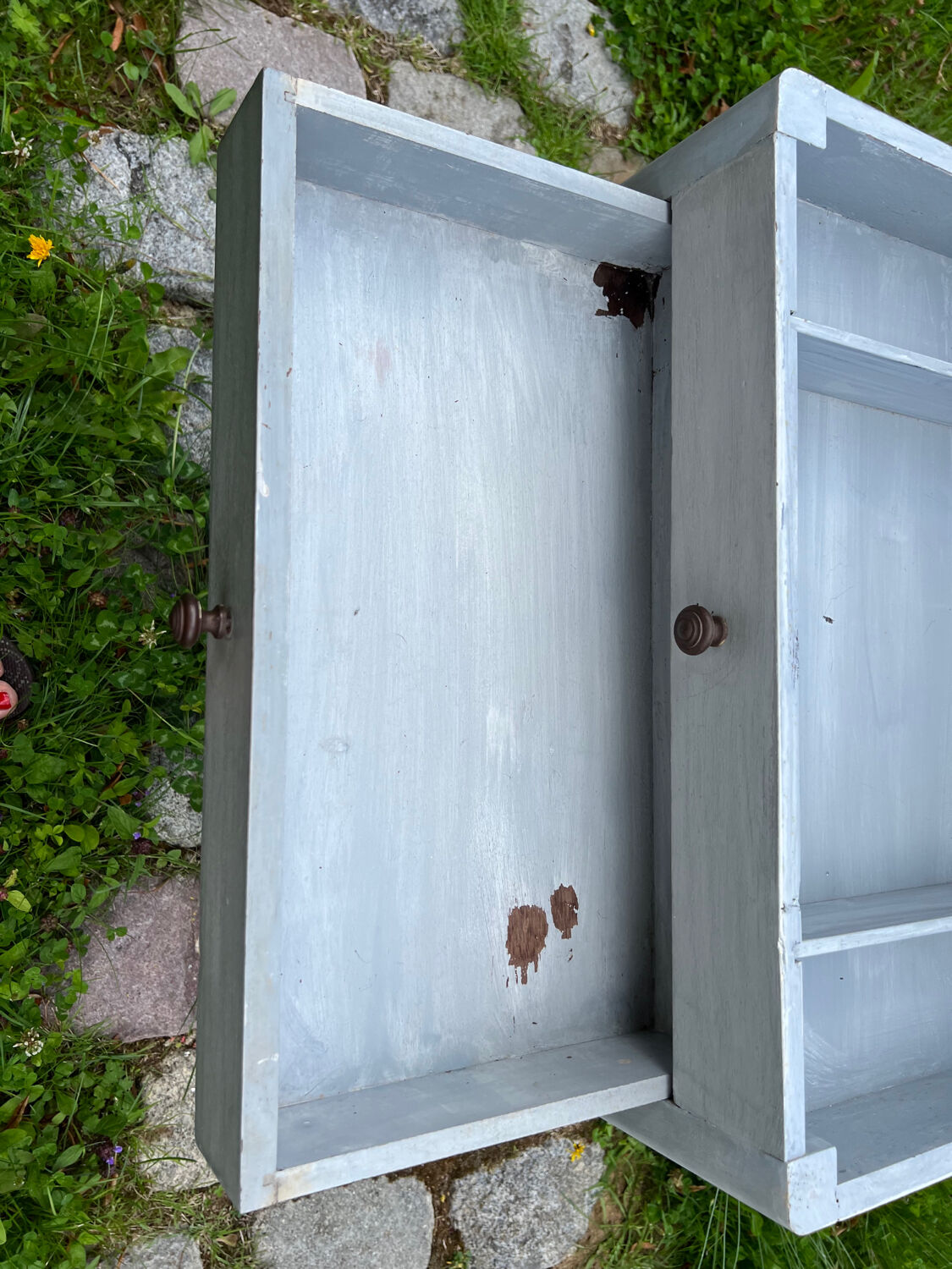 Bedside, lacquered wood worker