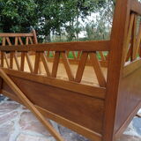 Oak crib, compass feet