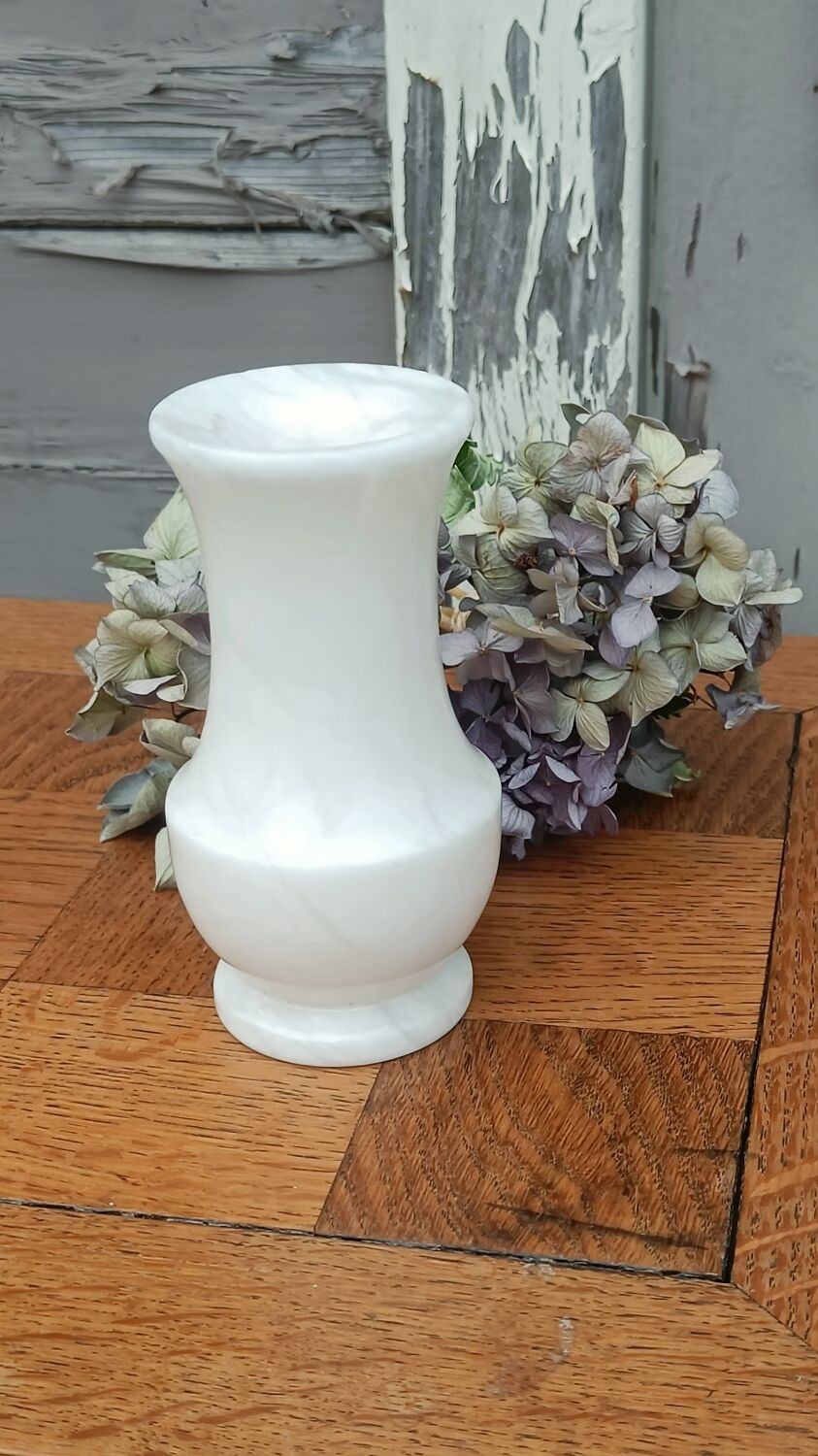 White marble vase