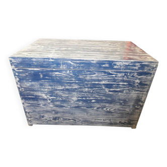 Large blue patinated chest of drawers in solid pine, Hungarian farmhouse style 1940s.