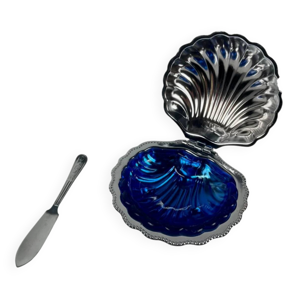 Beurrier coquillage en métal et insert bleu, 1970 avec couteau