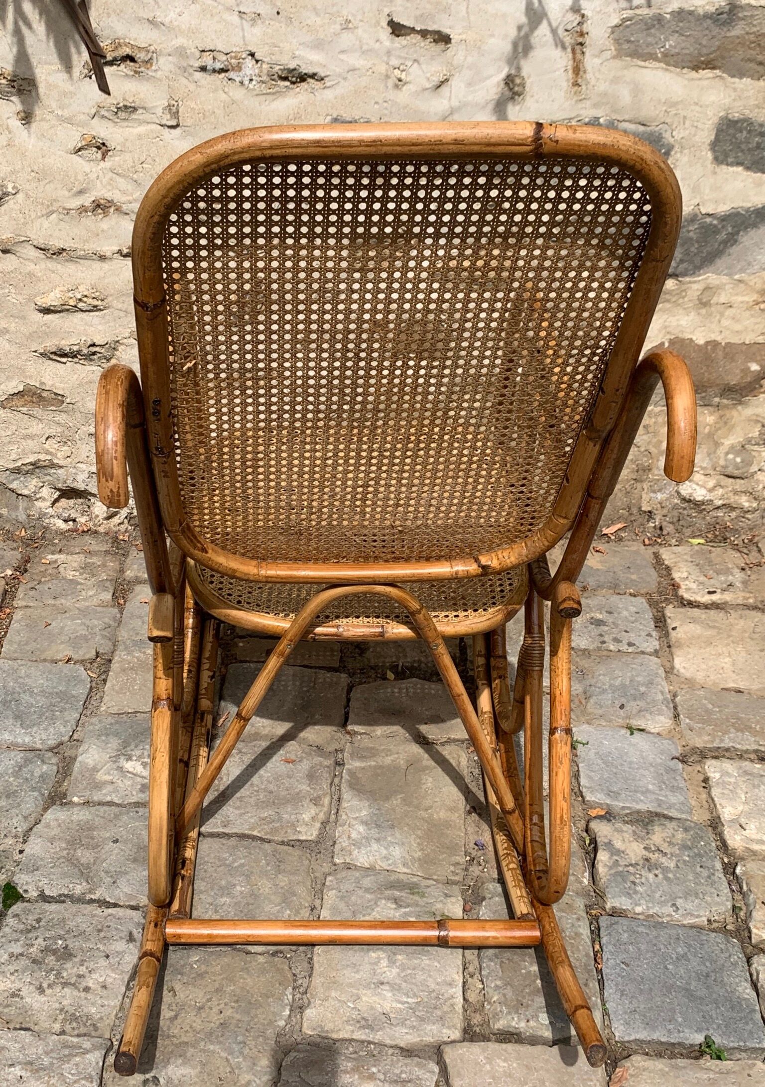 Vintage rocking-chair