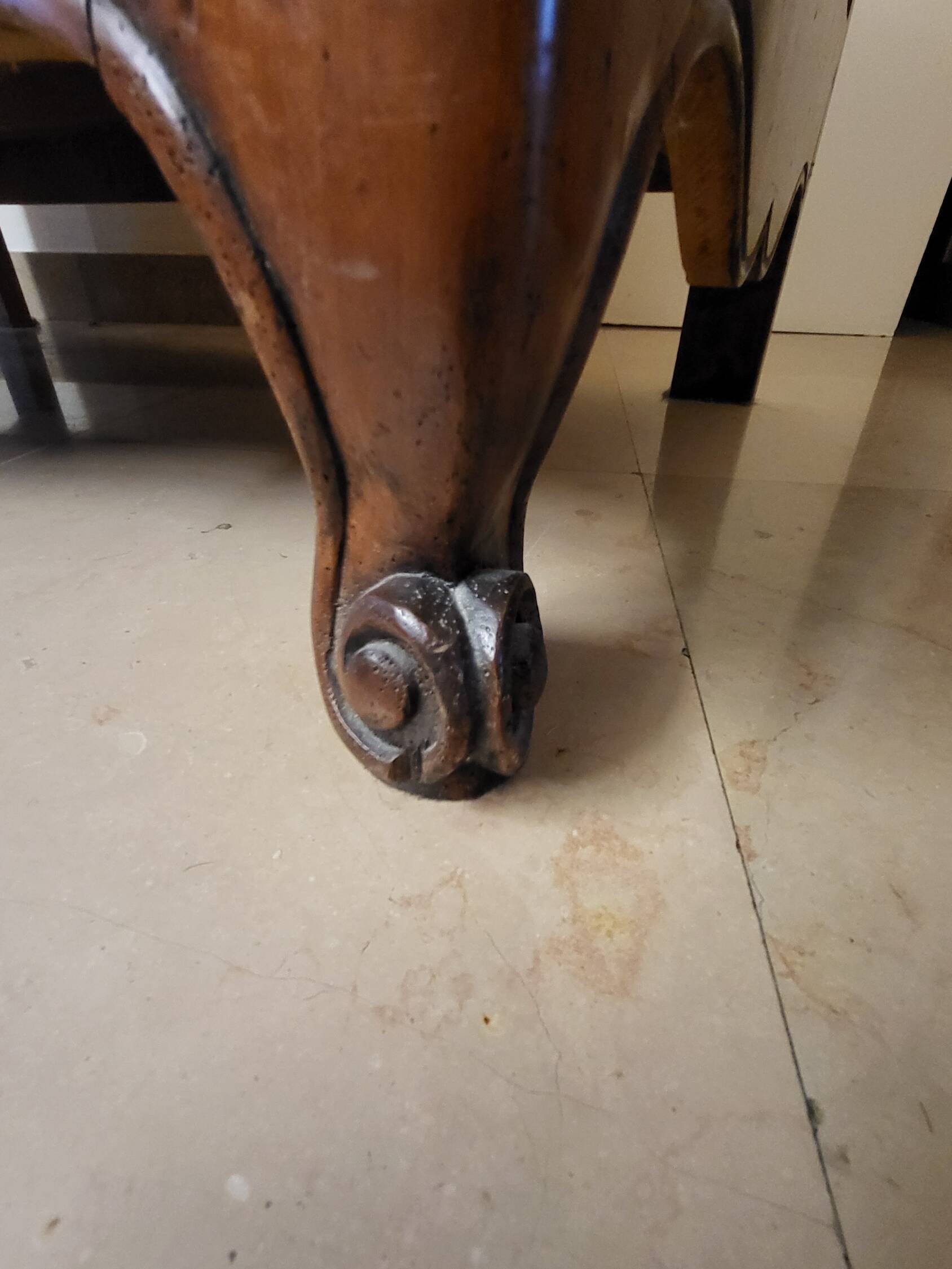 Louis XV style crossbow commode in solid walnut