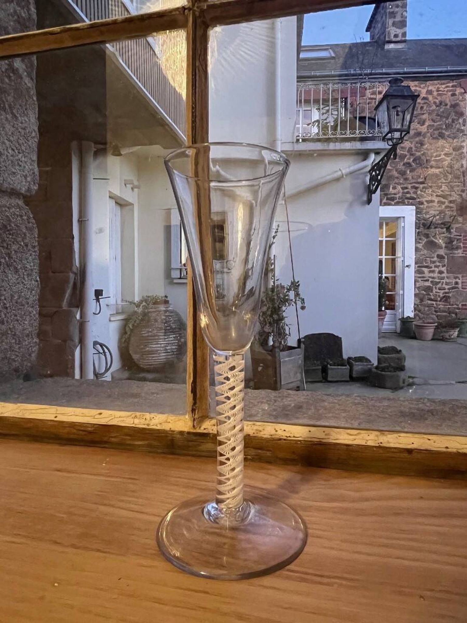 Verre twist fin XVIIIe siècle