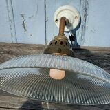 Holophanous wall lamp