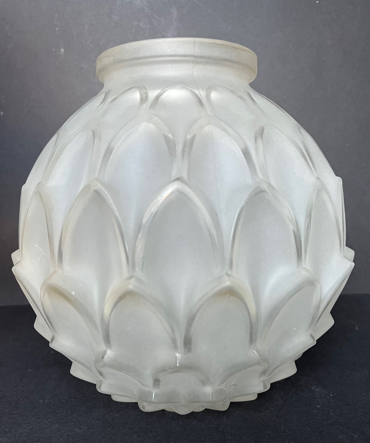 Artichoke vase by Pierre d'Avesn