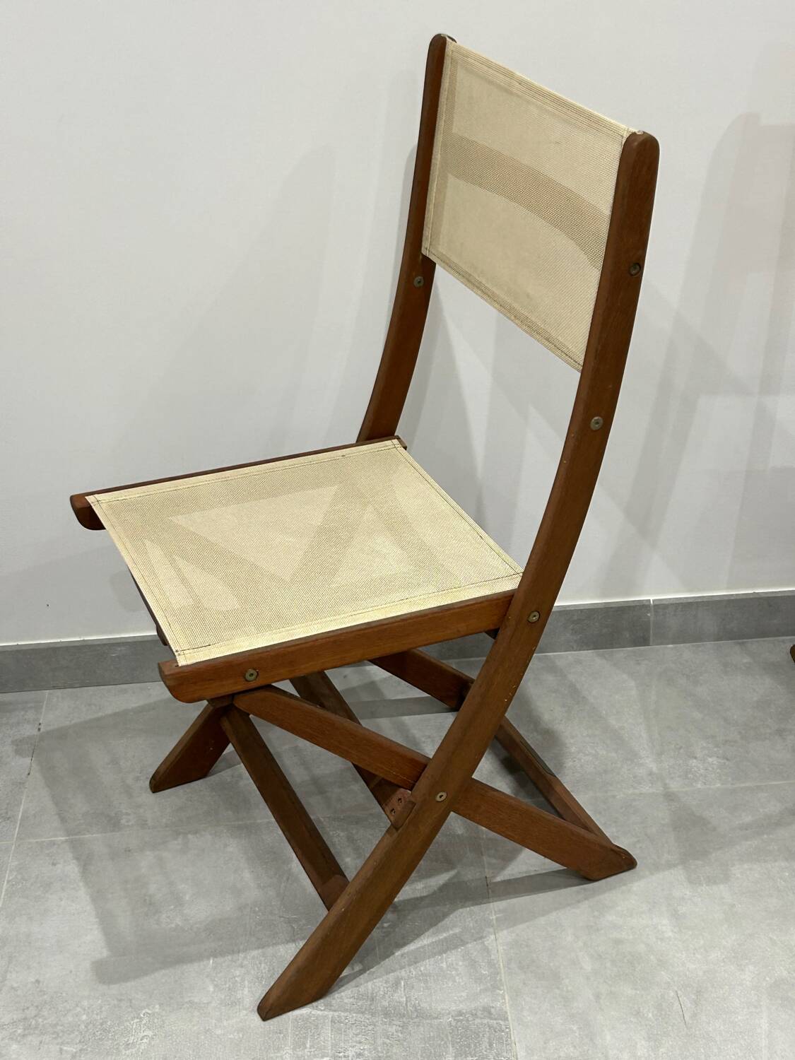 Set of 4 folding garden chairs