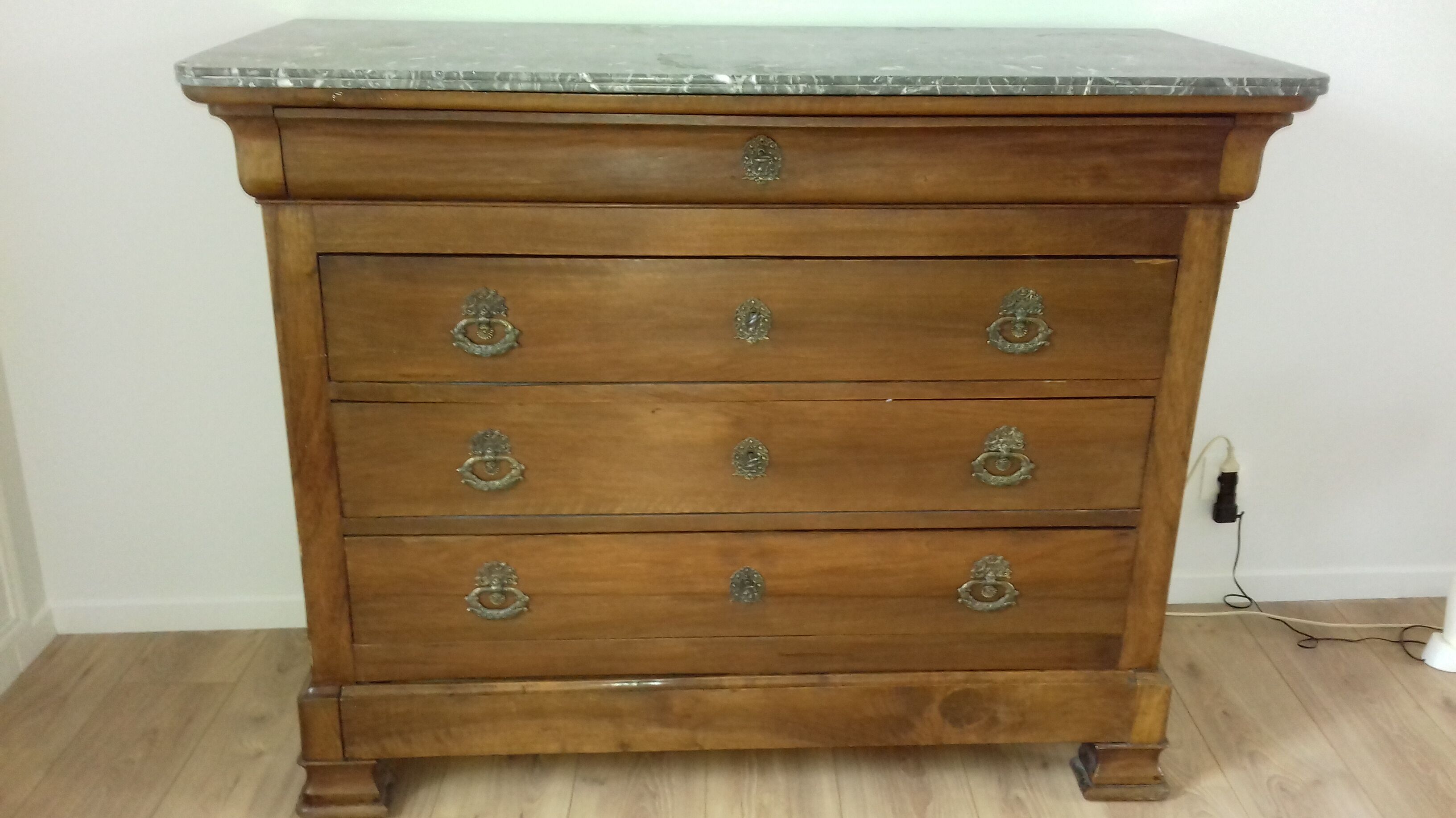 Convenient Louis Philippe plateau with marble